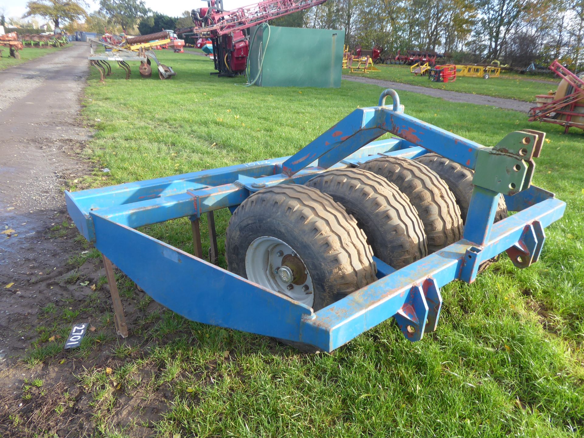 3m front tyre press with 2 rows of rigid tines NO VAT