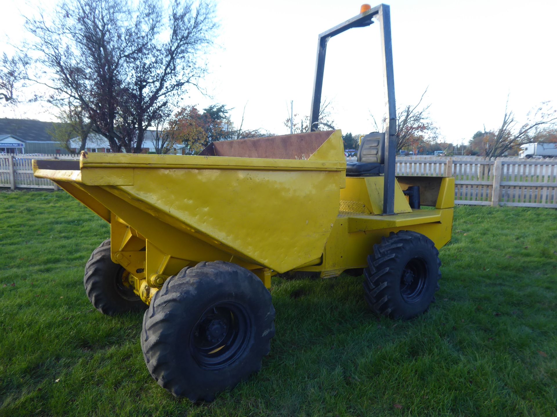 Benford Thwaites tidy 3T dumper with Lister electric start engine, very reliable. NO VAT