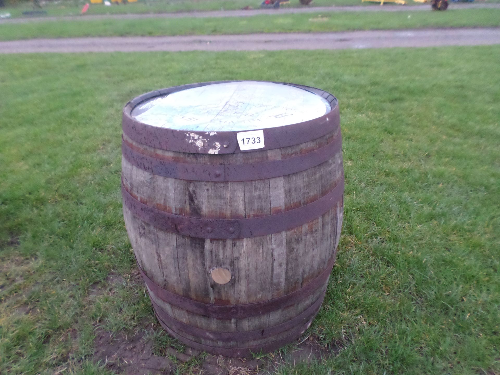 Rustic old oak barrel NO VAT