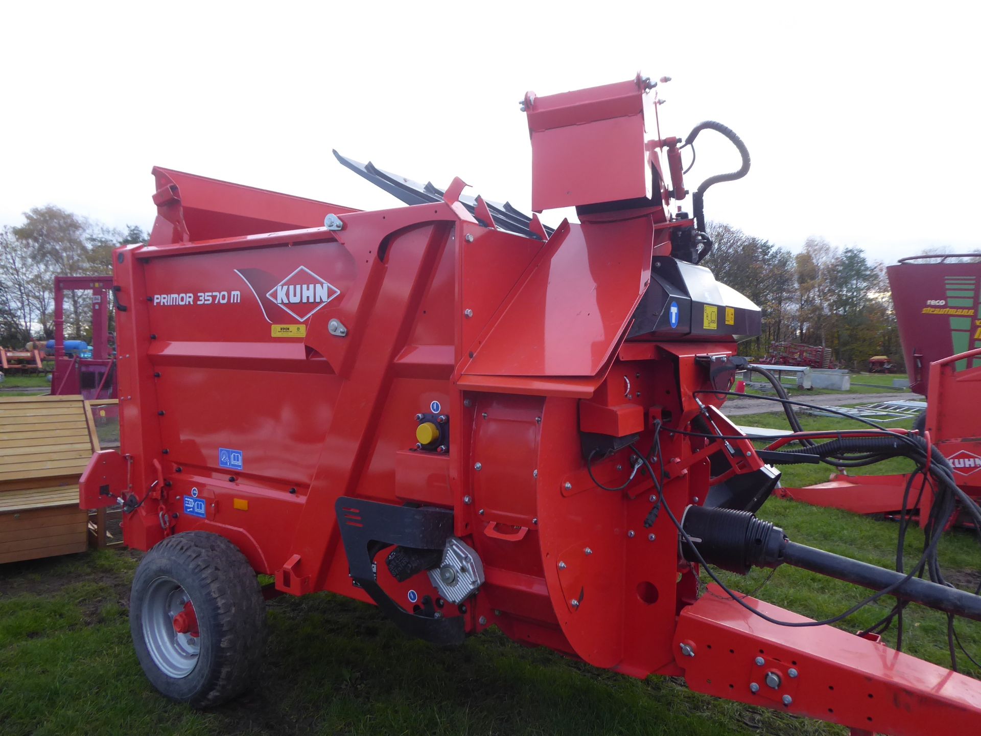 Kuhn 3570M straw bedder, 2018 - Image 4 of 4