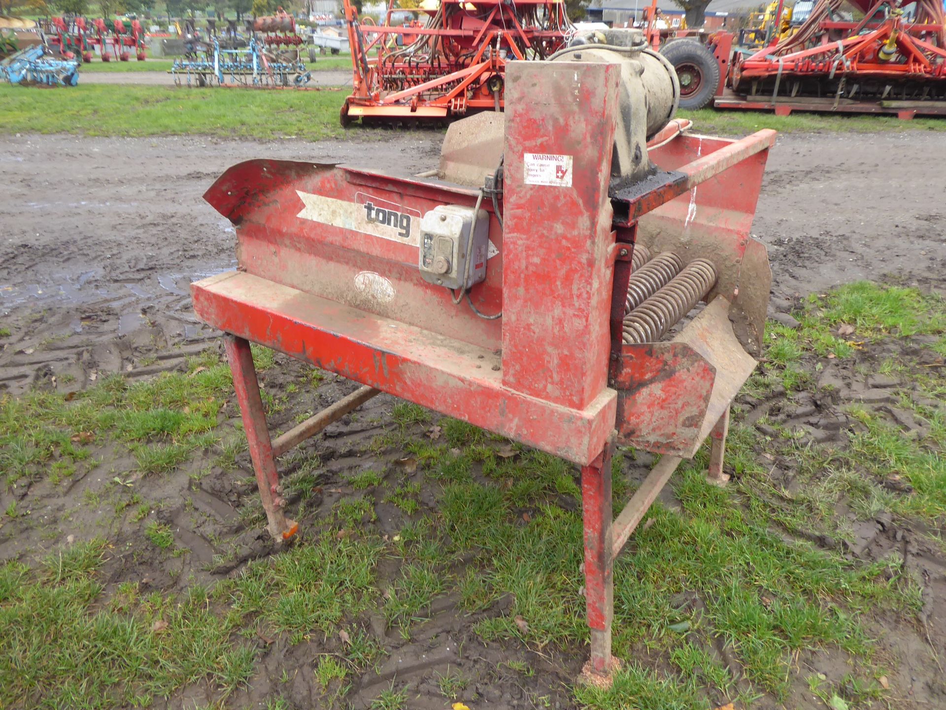 Tong potato cleaner table, single phase - Image 2 of 2