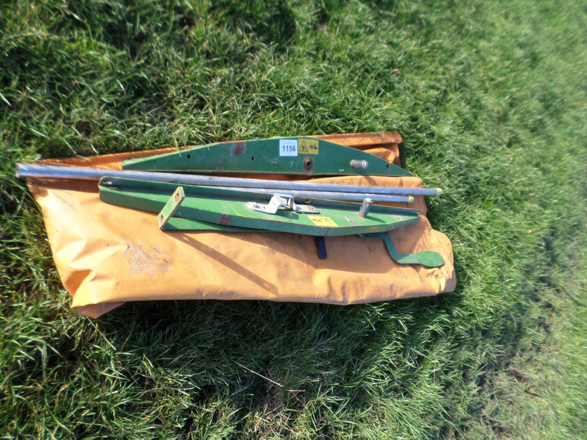 Amazone fertiliser spreader cover