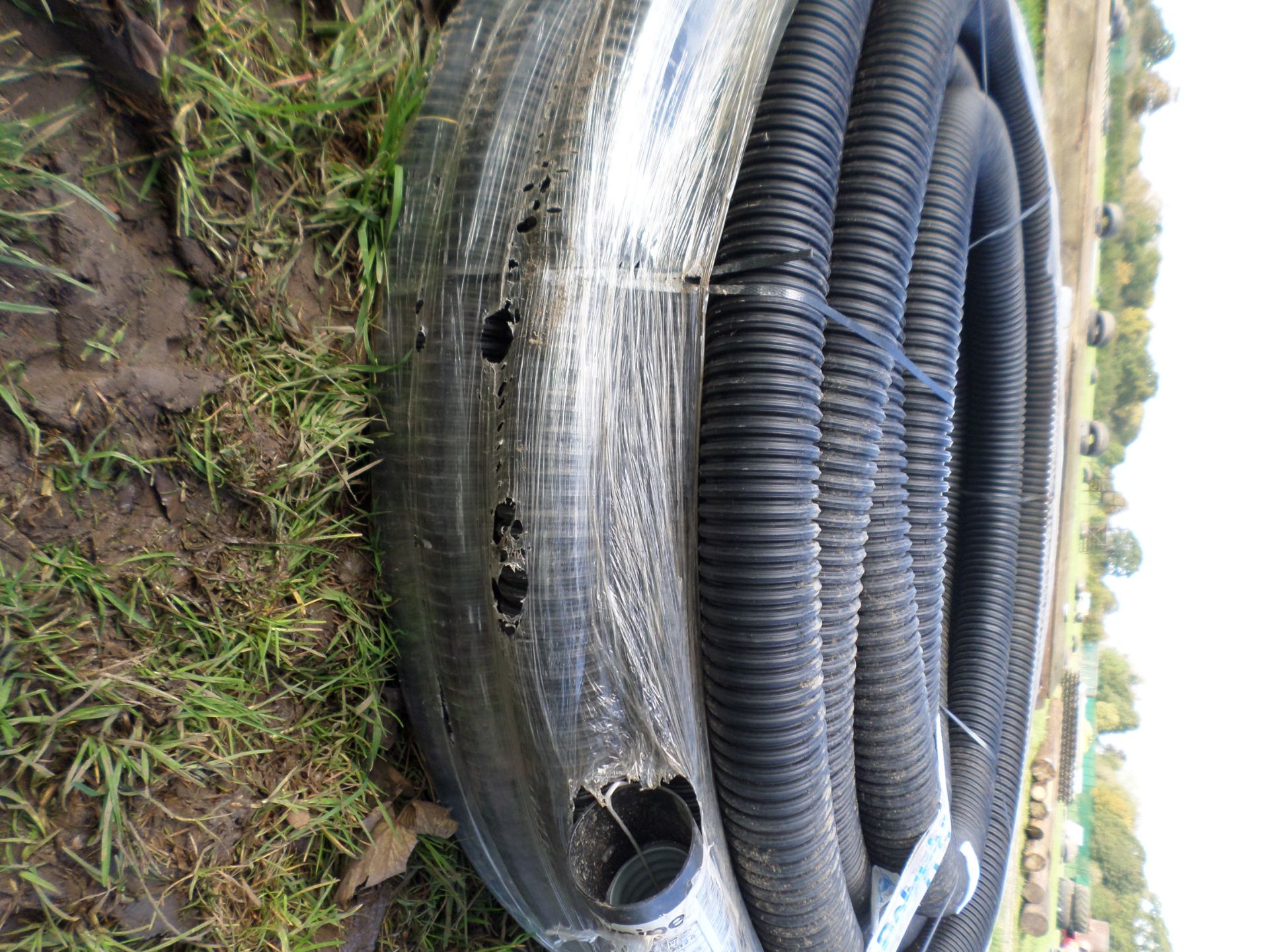 Coil of ducting NO VAT - Image 2 of 2