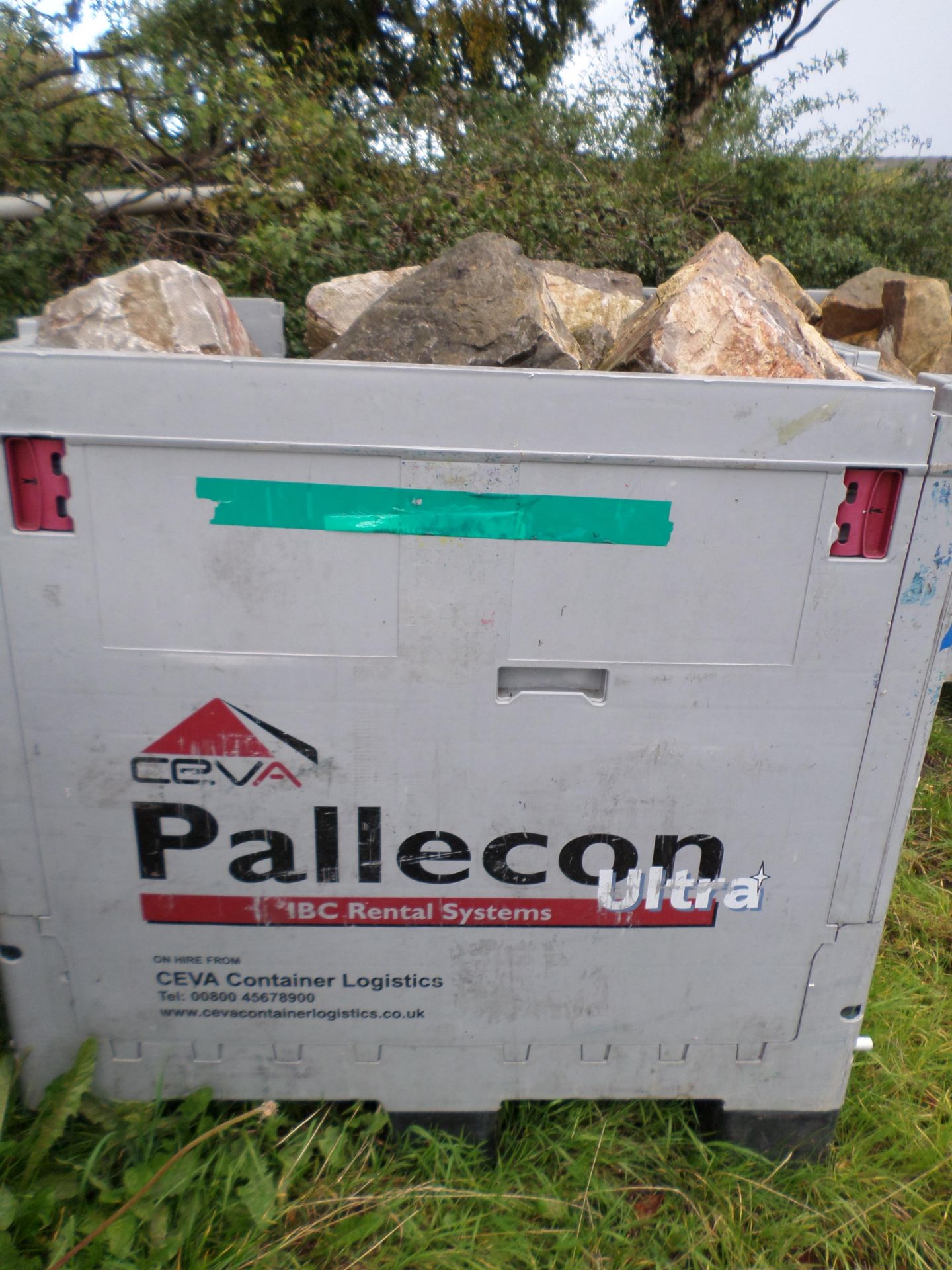 Pallet of building stone - Image 2 of 2