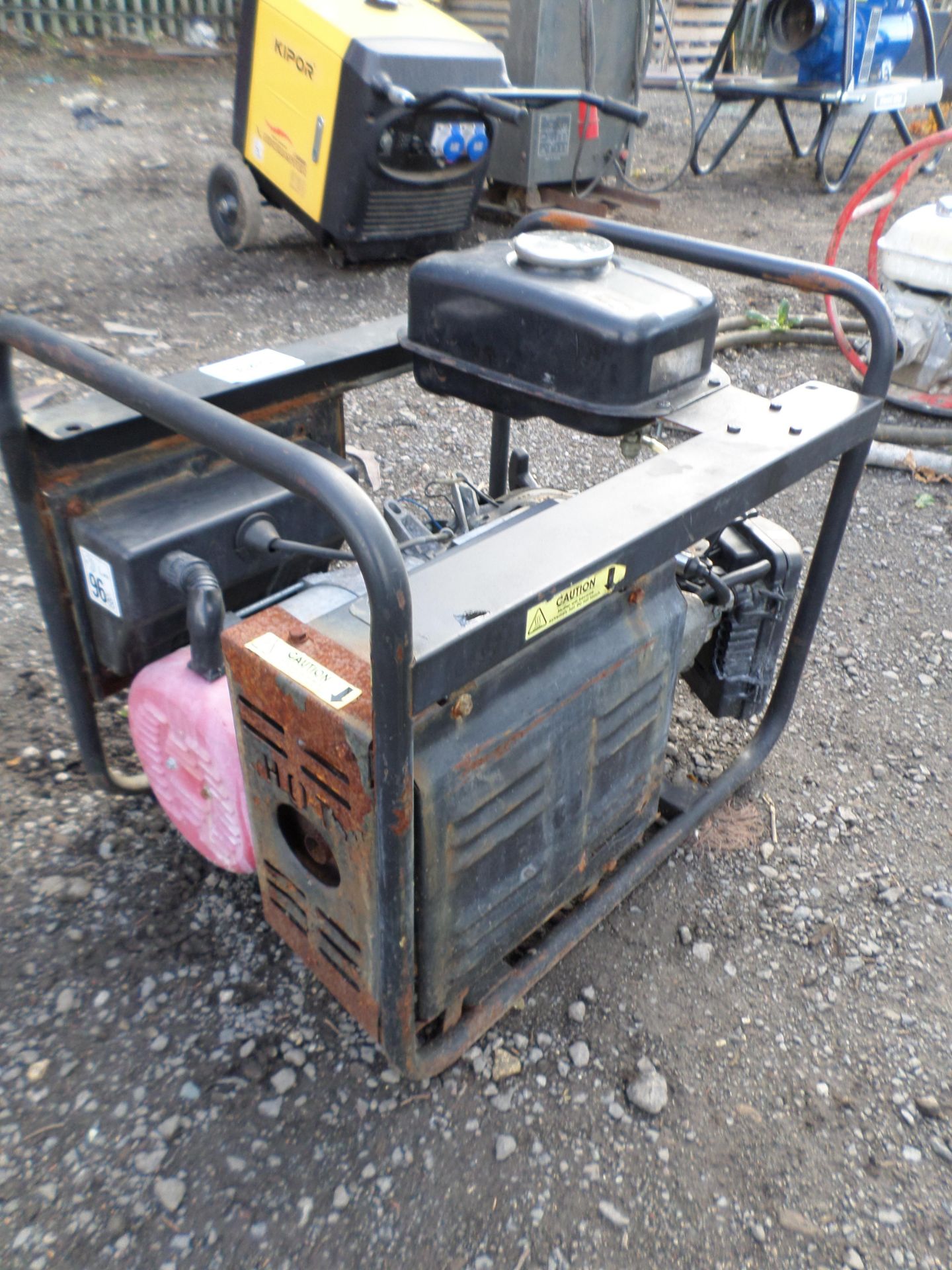 Petrol generator, spares or repair, no spark to plug NO VAT - Image 2 of 2