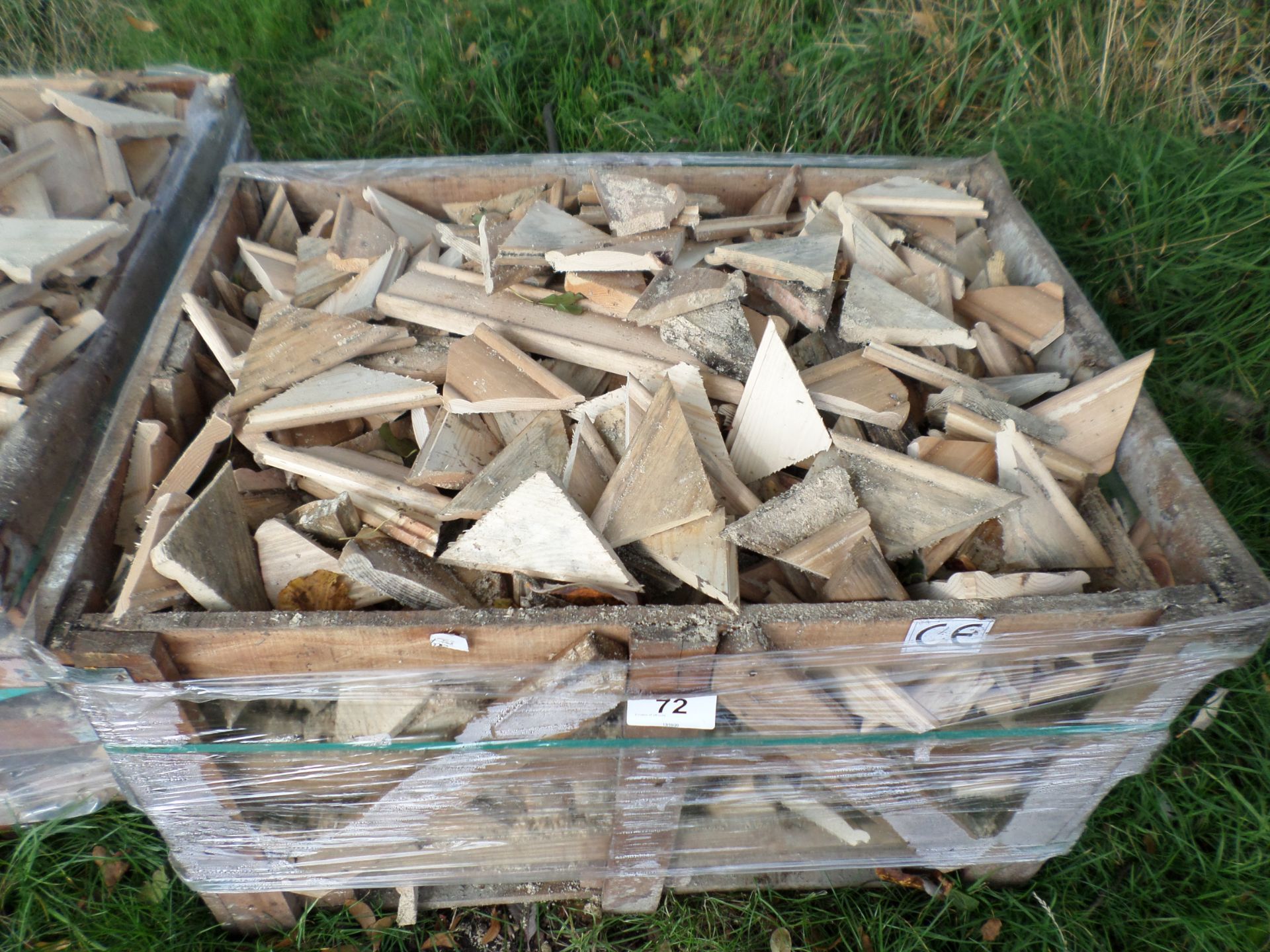 2 crates of off-cuts NO VAT