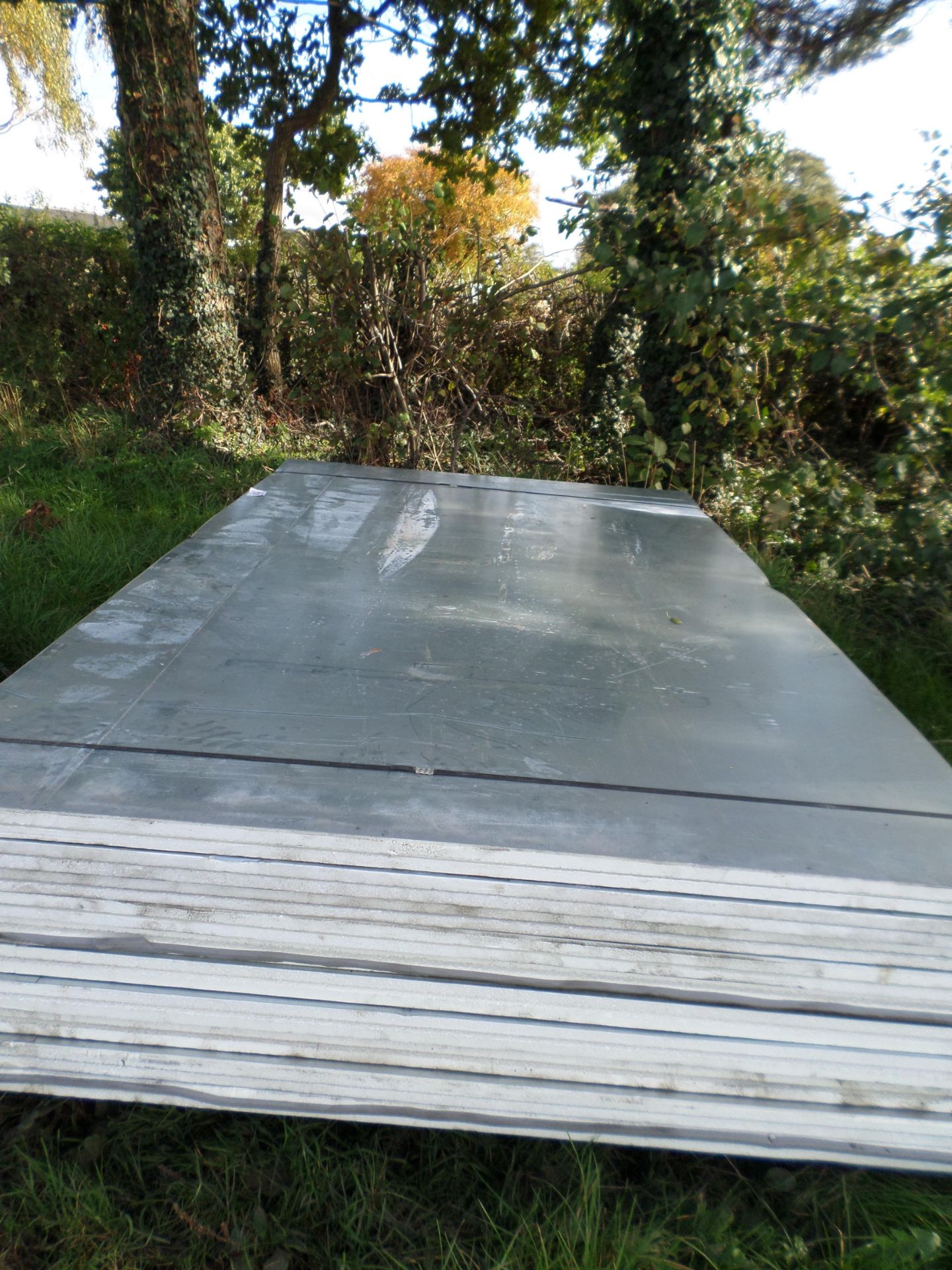 10 insulated building panels, galvanised sheet both sides, 8'x5'x2" NO VAT - Image 2 of 2