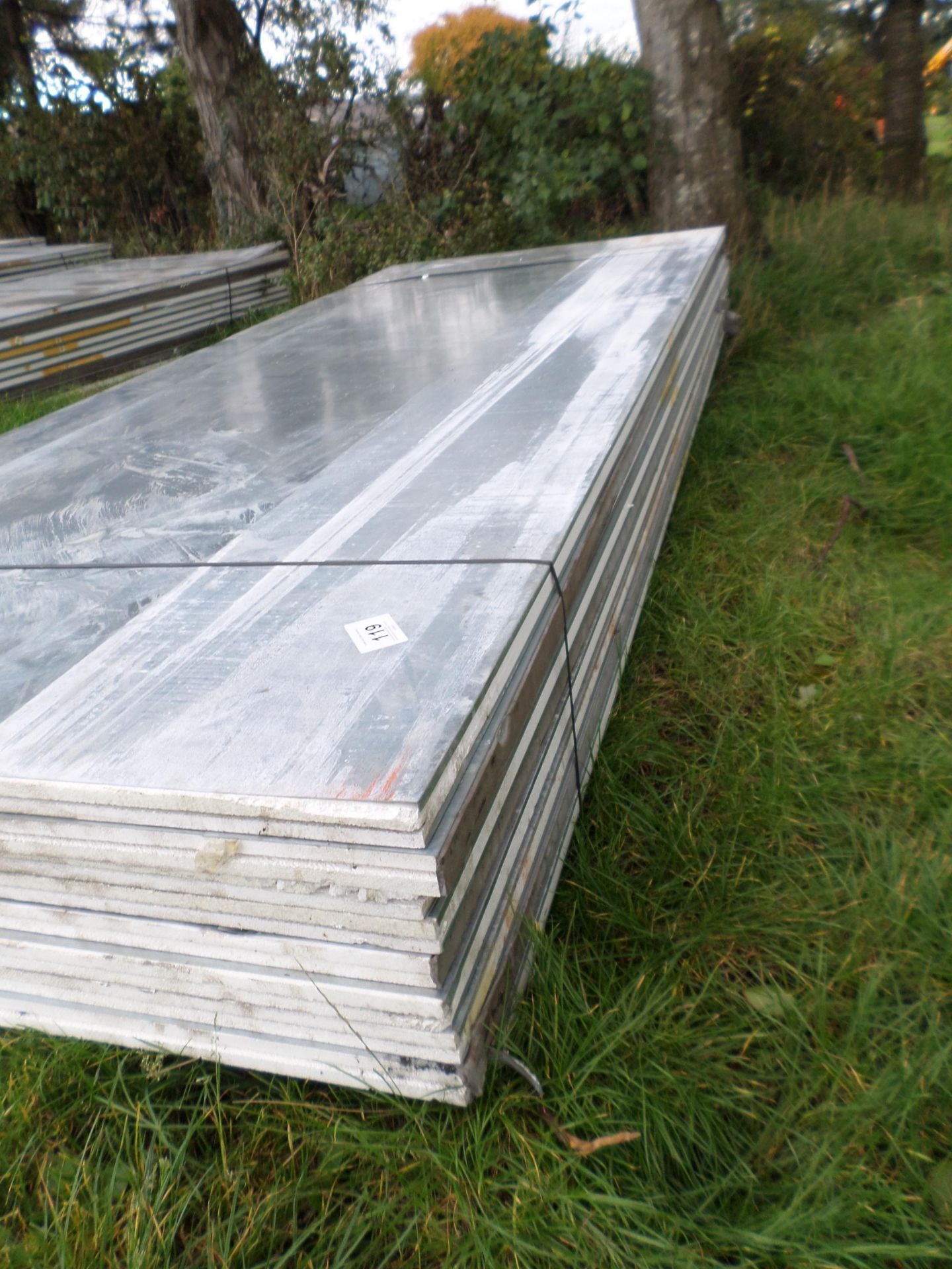 10 insulated building panels, galvanised sheet both sides, 12'x5'x2" NO VAT - Image 2 of 2