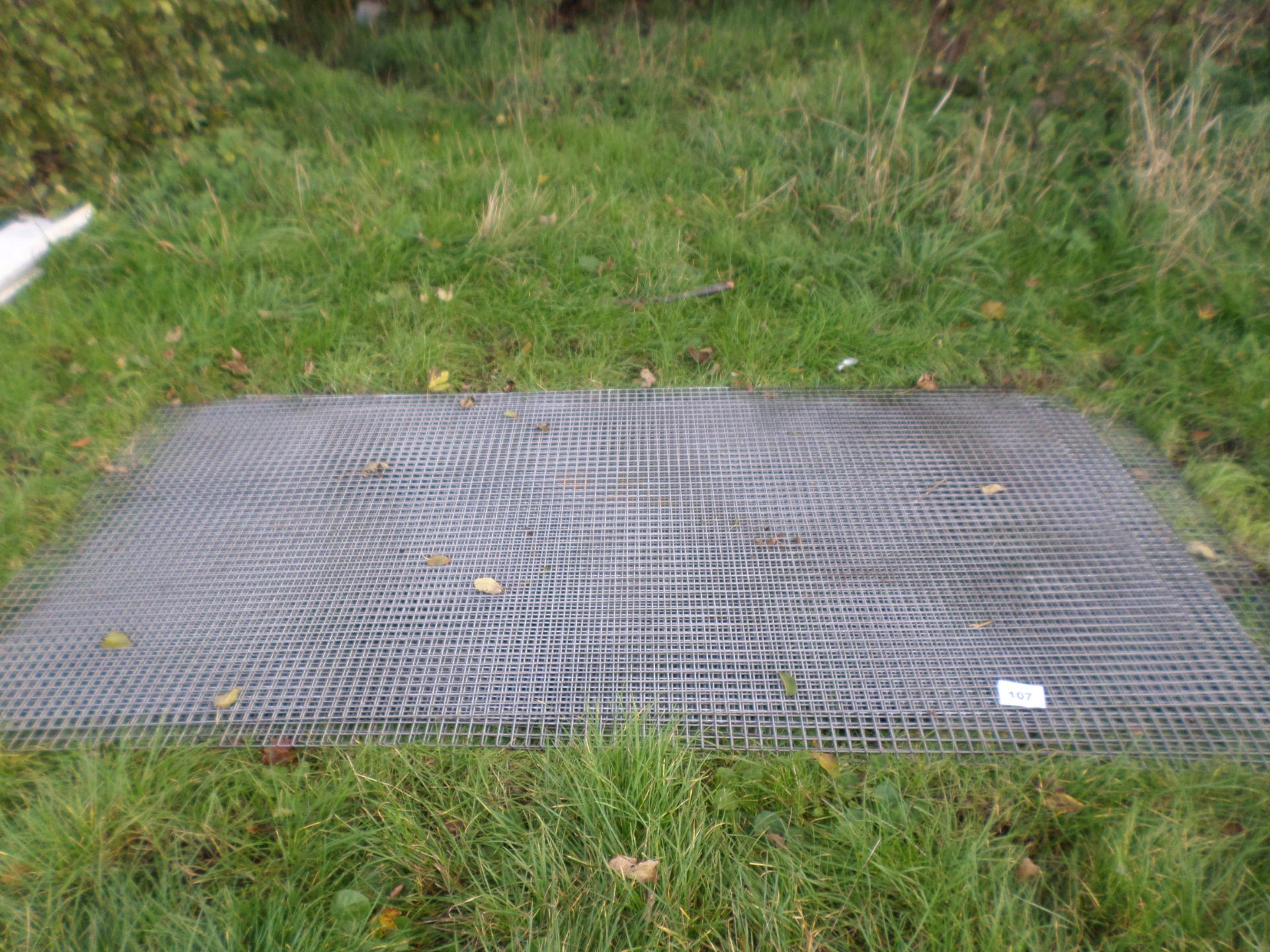 5 sheets of 8x4 galvanised mesh with 25mm holes NO VAT