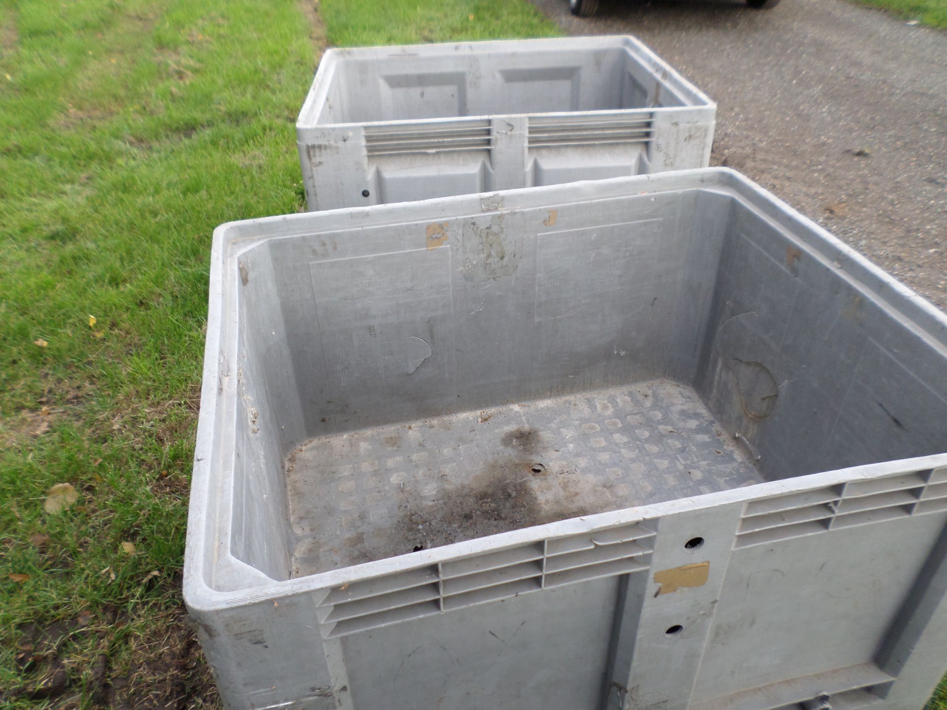 2 dolav type fork lift material boxes - Image 2 of 2