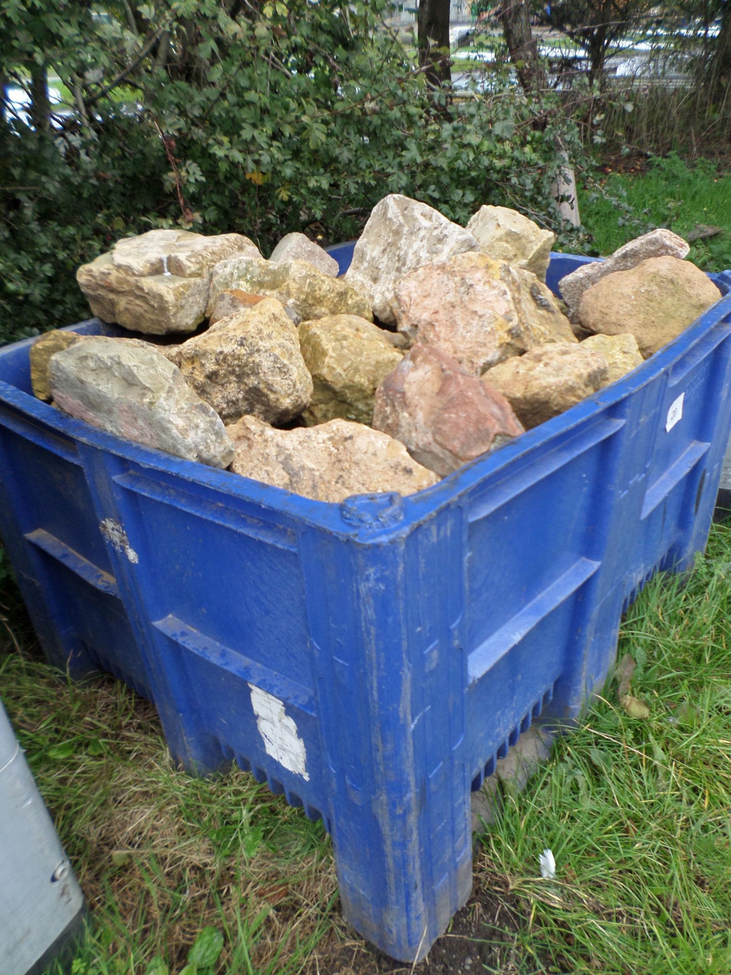 Pallet of building stone - Image 2 of 2