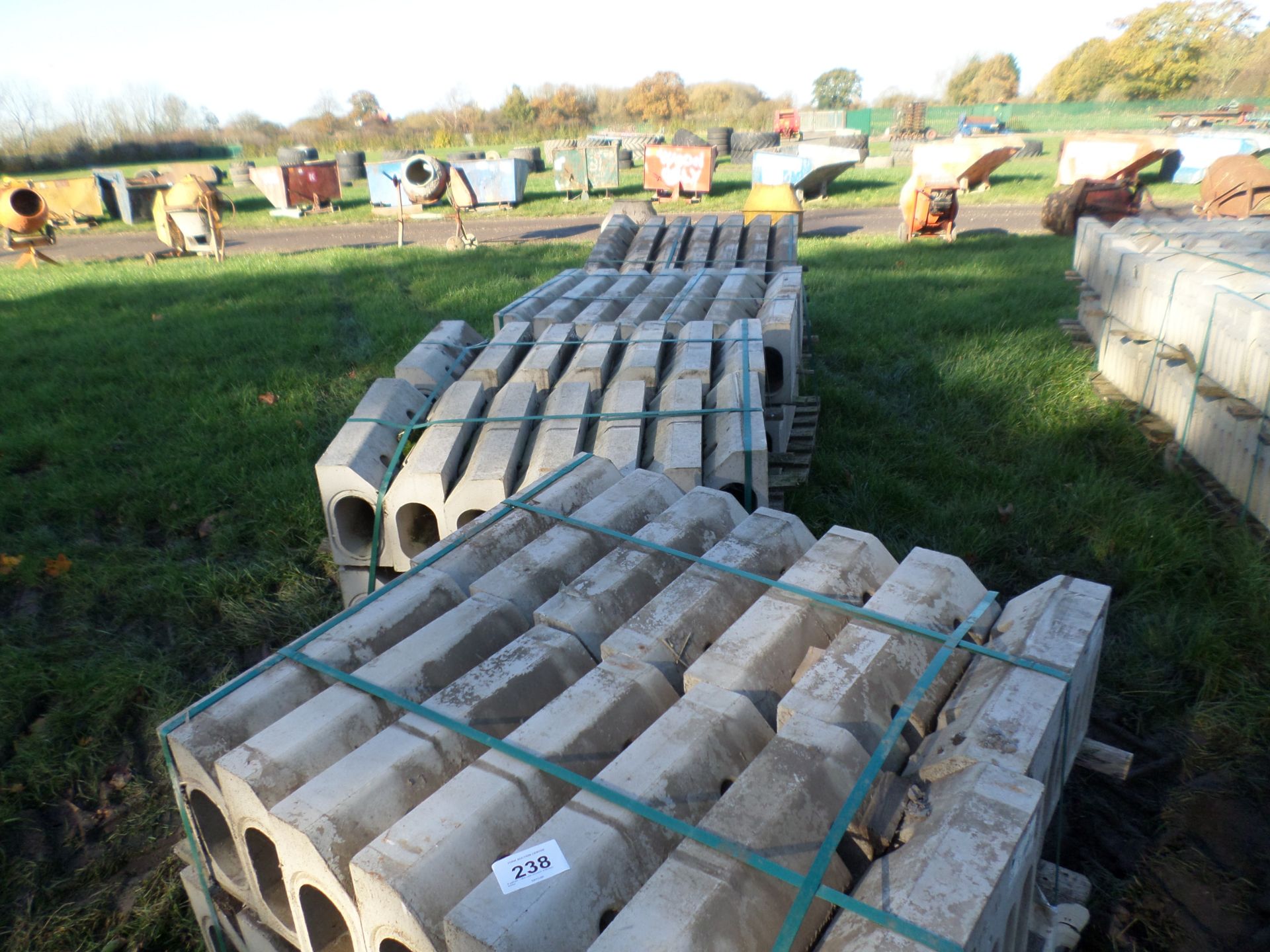 4 pallets - 14m new unused drainage kerbs