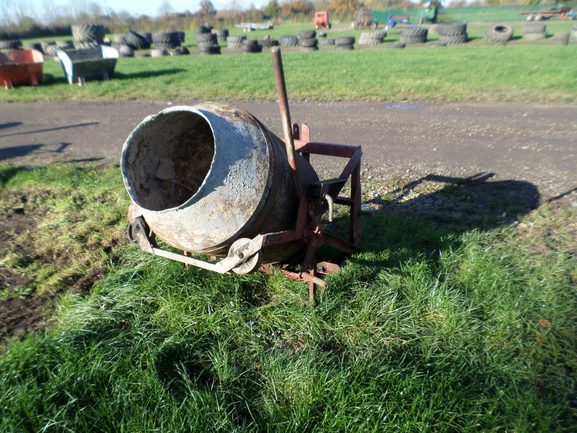 Teagle tractor mounted cement mixer - Image 2 of 2