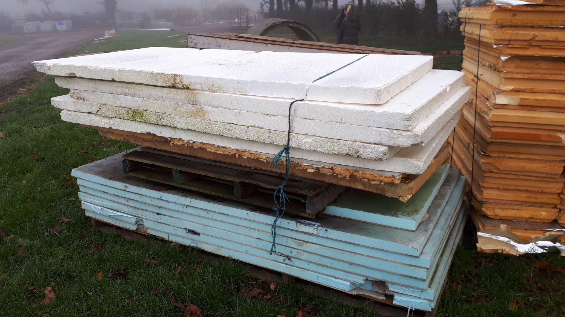 3 pallets of insulation sheets - Image 2 of 2