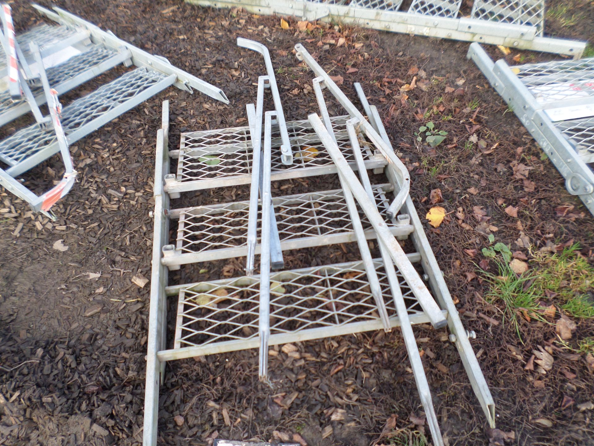 Galvanised self levelling steps c/w handrail, 3-12 rung