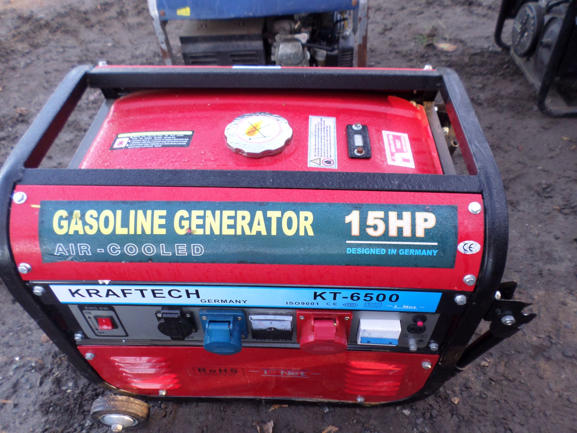 Petrol generator NO VAT - Image 2 of 2