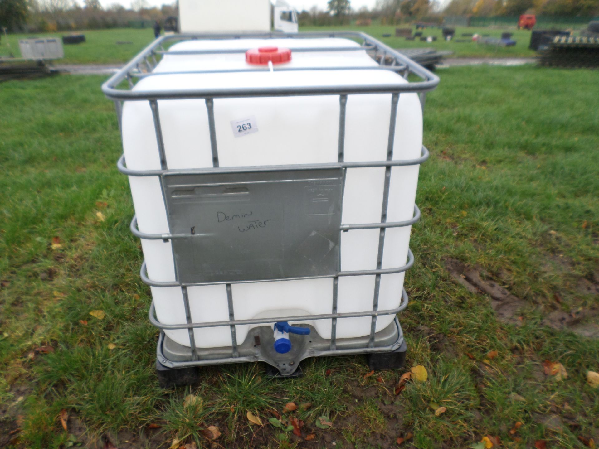 Steam cleaned IBC tank NO VAT