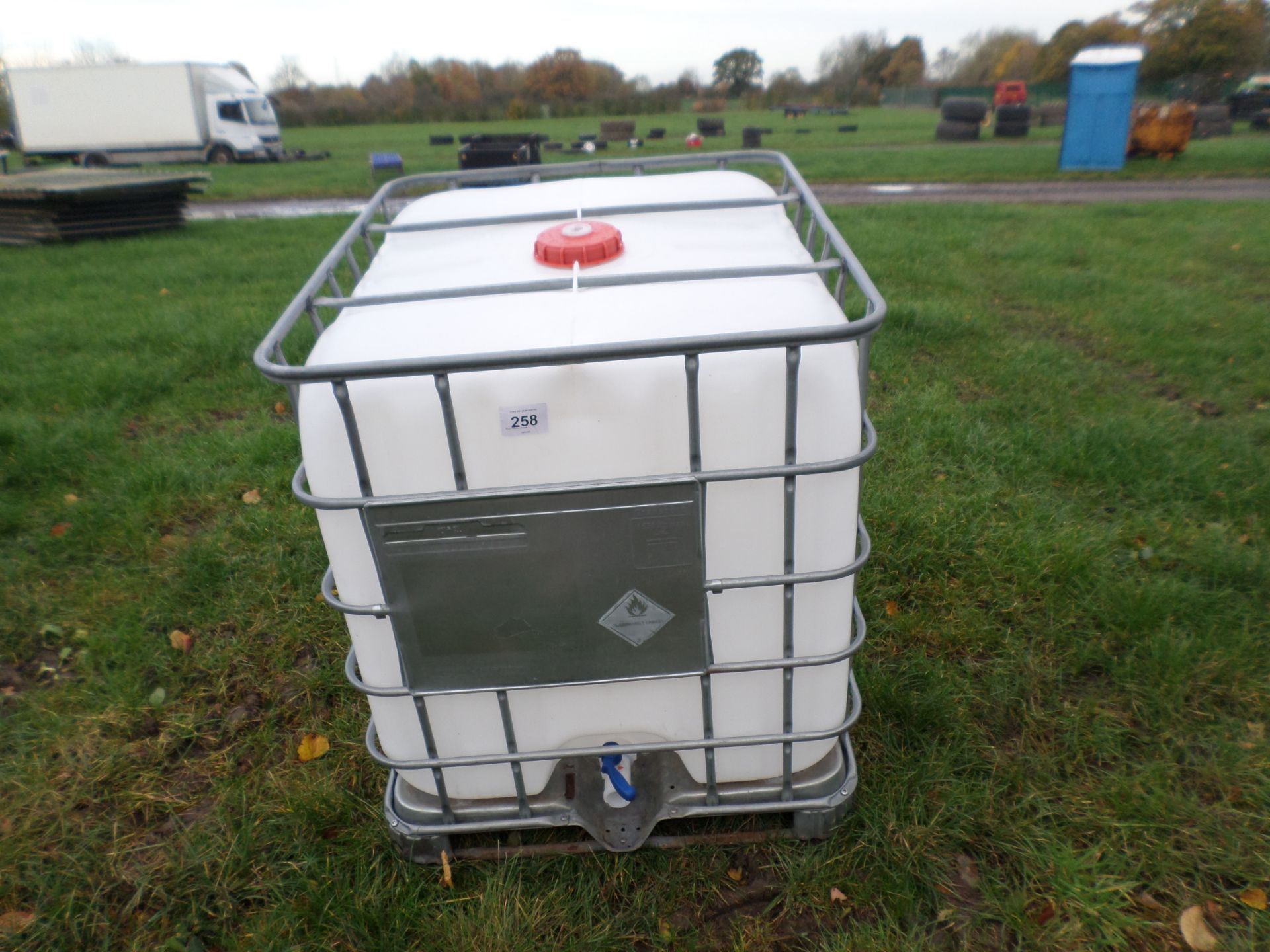 Steam cleaned IBC tank NO VAT