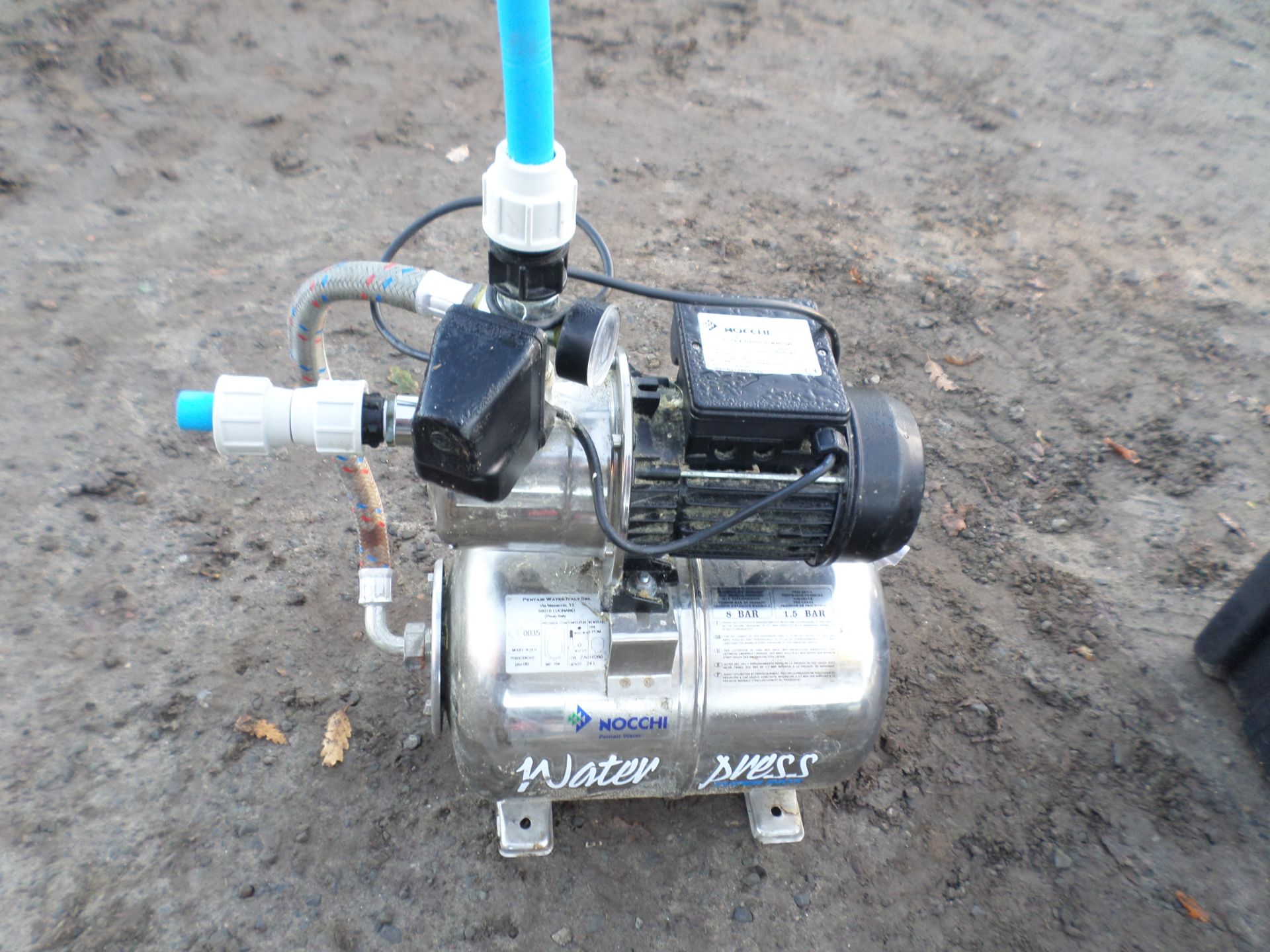 Nocci water pump, little use NO VAT - Image 2 of 2