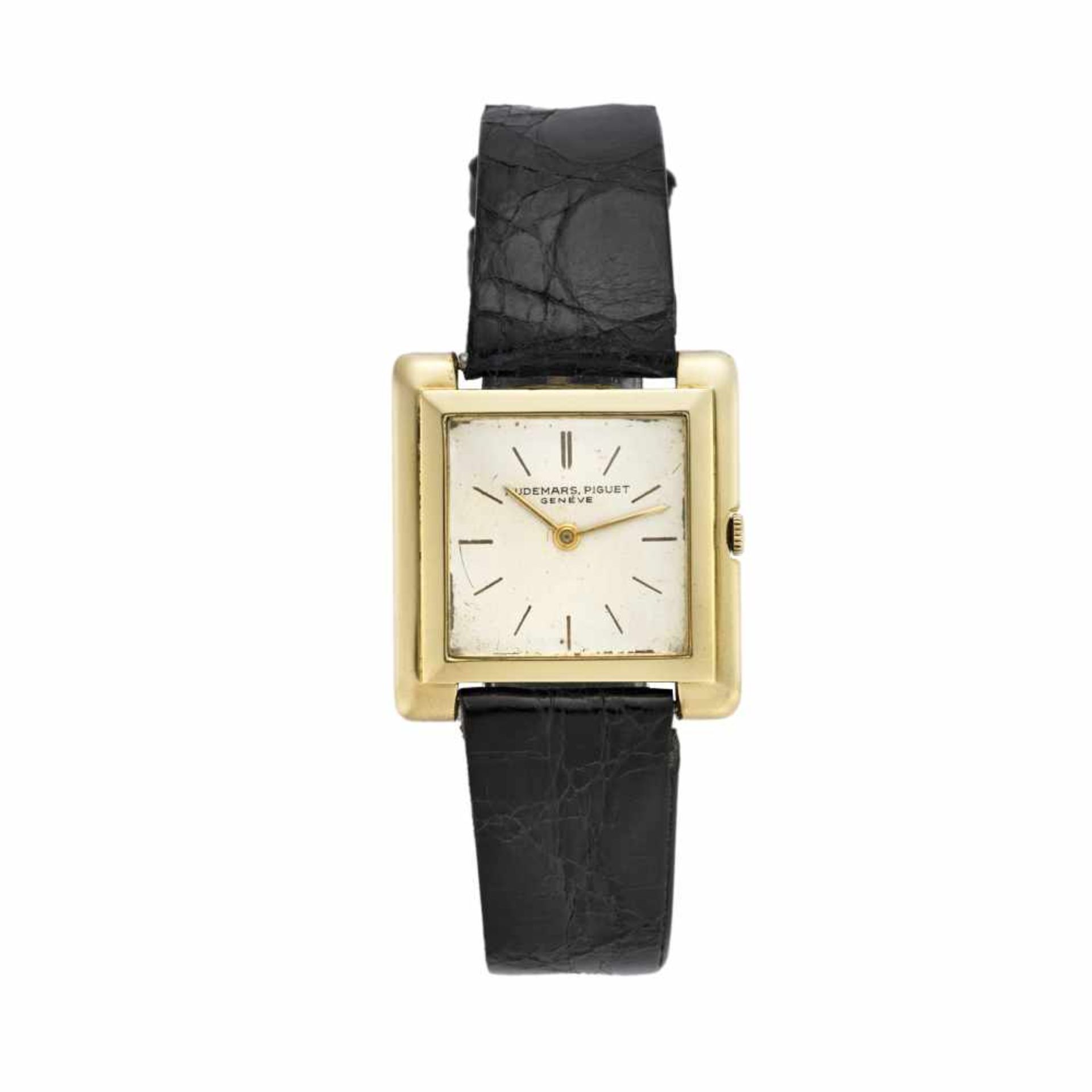 AUDEMARS PIGUET "CIOCCOLATINO ULTRAPIATTO" Gent's 18K gold wristwatch1940s/1950sDial, movement and