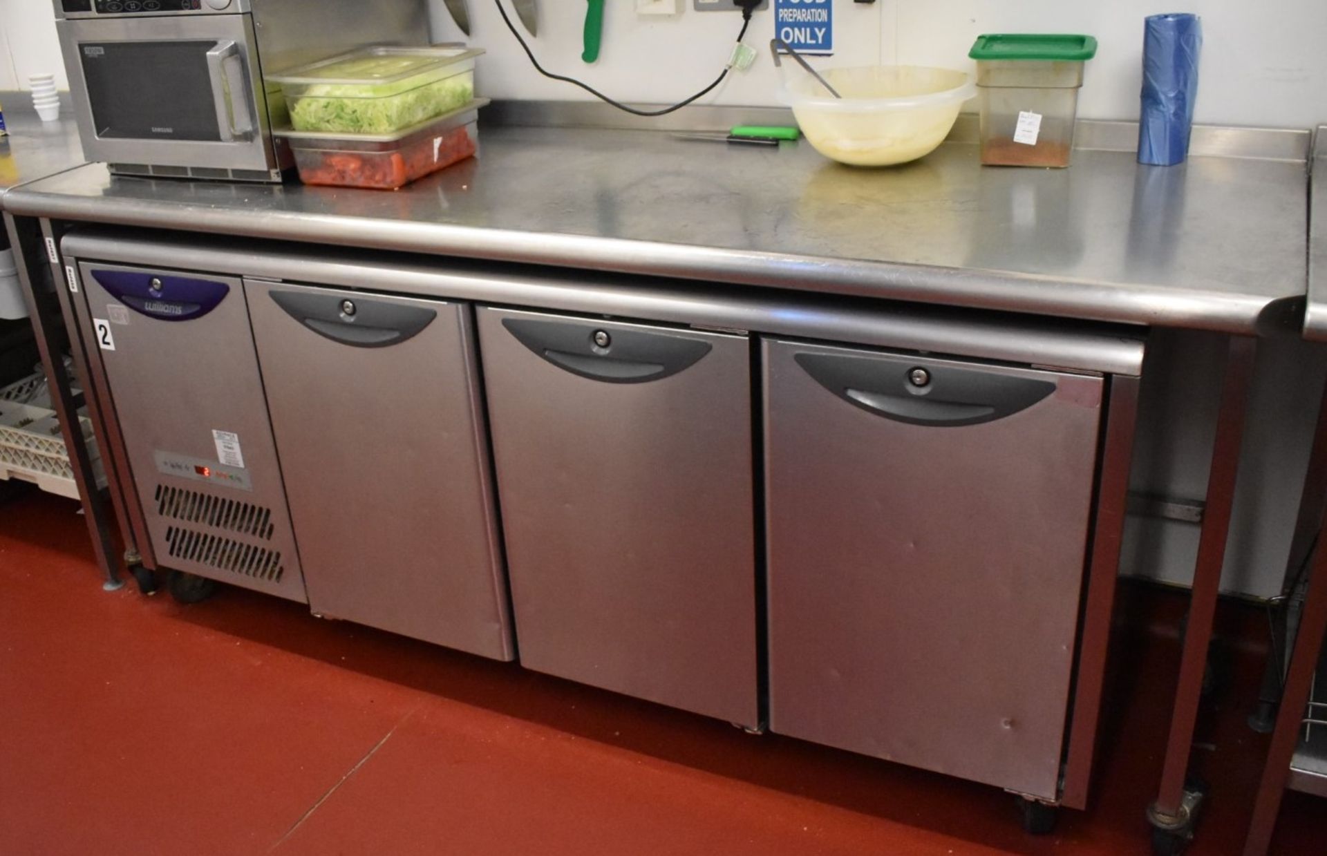 1 x Large Stainless Steel Preparation Bench With Upstand  - H95 x W220 x D70 cms - Ref457 - - Bild 3 aus 4