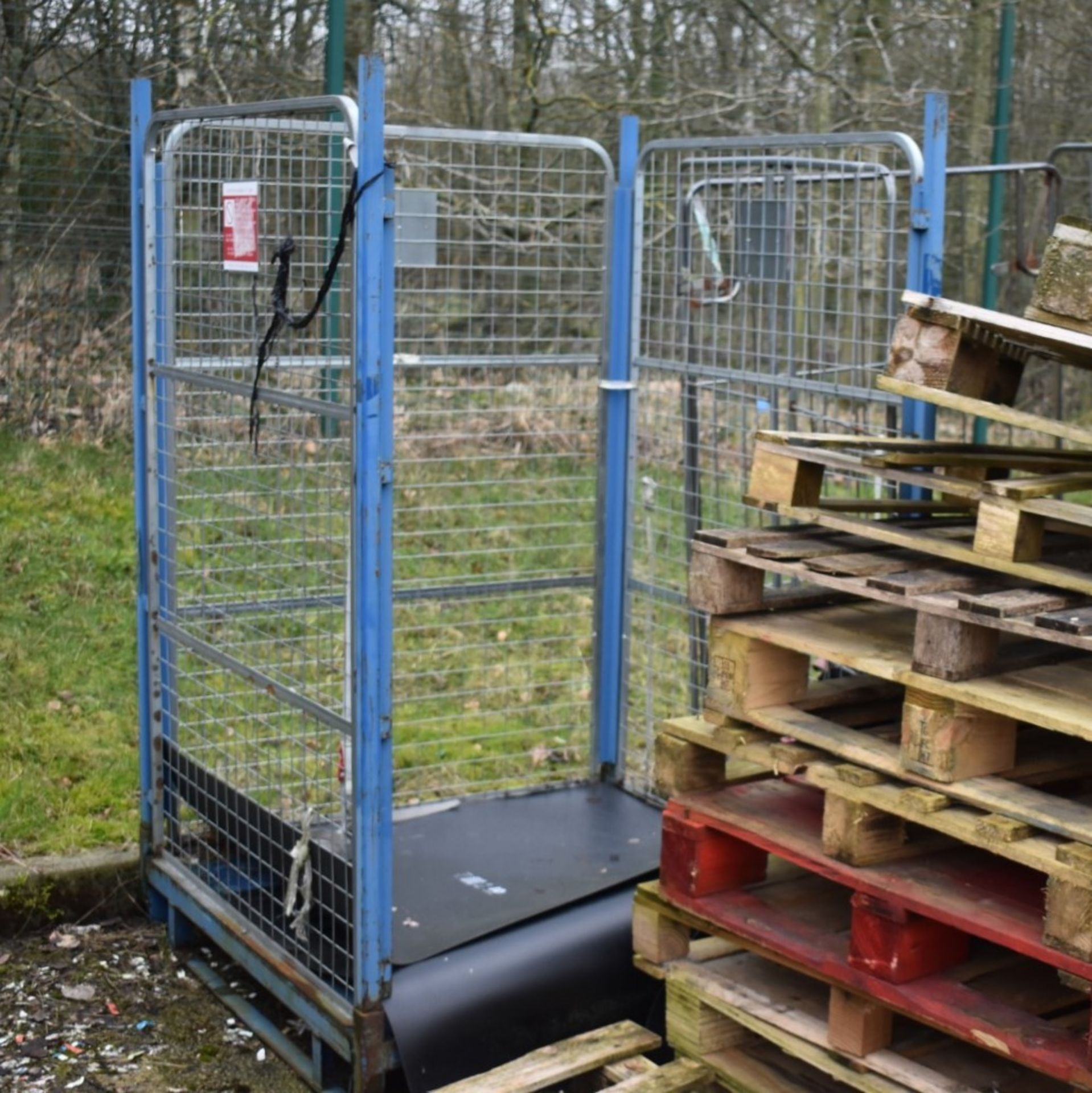 1 x Large Pallet Cage - UK Pallet Size Base - CL480 - Location: Nottingham NG15 SHORT NOTICE SALE!