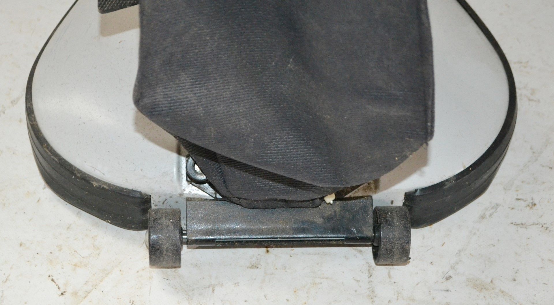 1 x Fakir Industrial Floor Polisher - Ref: BLT384 - CL011 - Location: Altrincham WA14 - Image 3 of 7