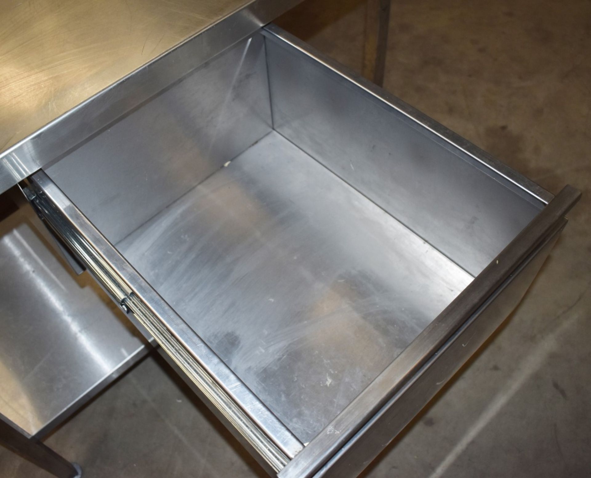 1 x Stainless Steel Prep Bench With Undershelf, Upstand and Central Drawer - H86 x W100 x D70 - Image 2 of 6