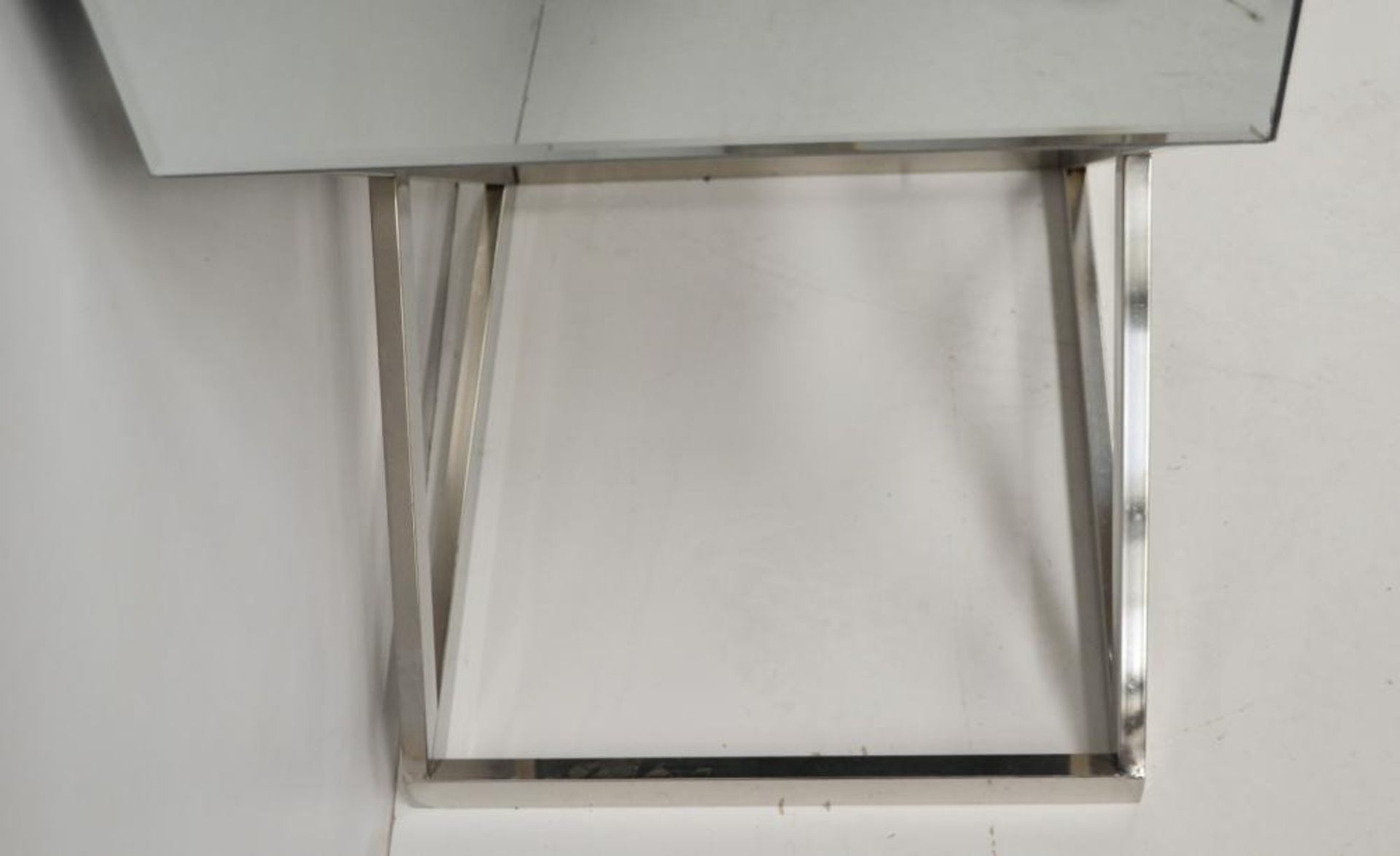 2 x Mirrored Glass Side Tables - Ref: BLT377 - CL380 - NO VAT - Location: Altrincham WA14 - Image 9 of 15