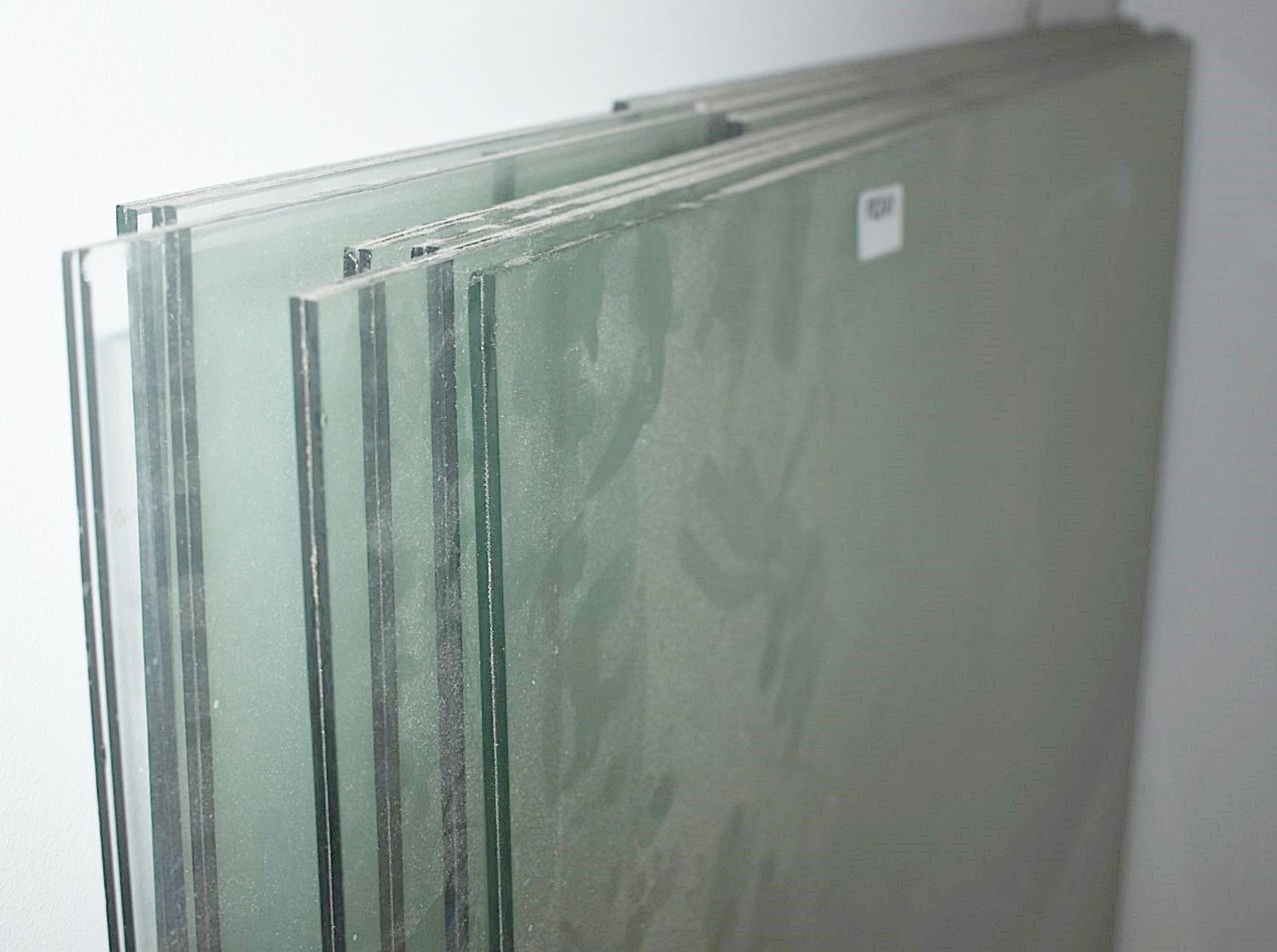 12 x Sheets of Clear Perspex - Height 123 cm x Largest Width 139 cms - Ref FE241 ODS - CL480 - - Image 2 of 2