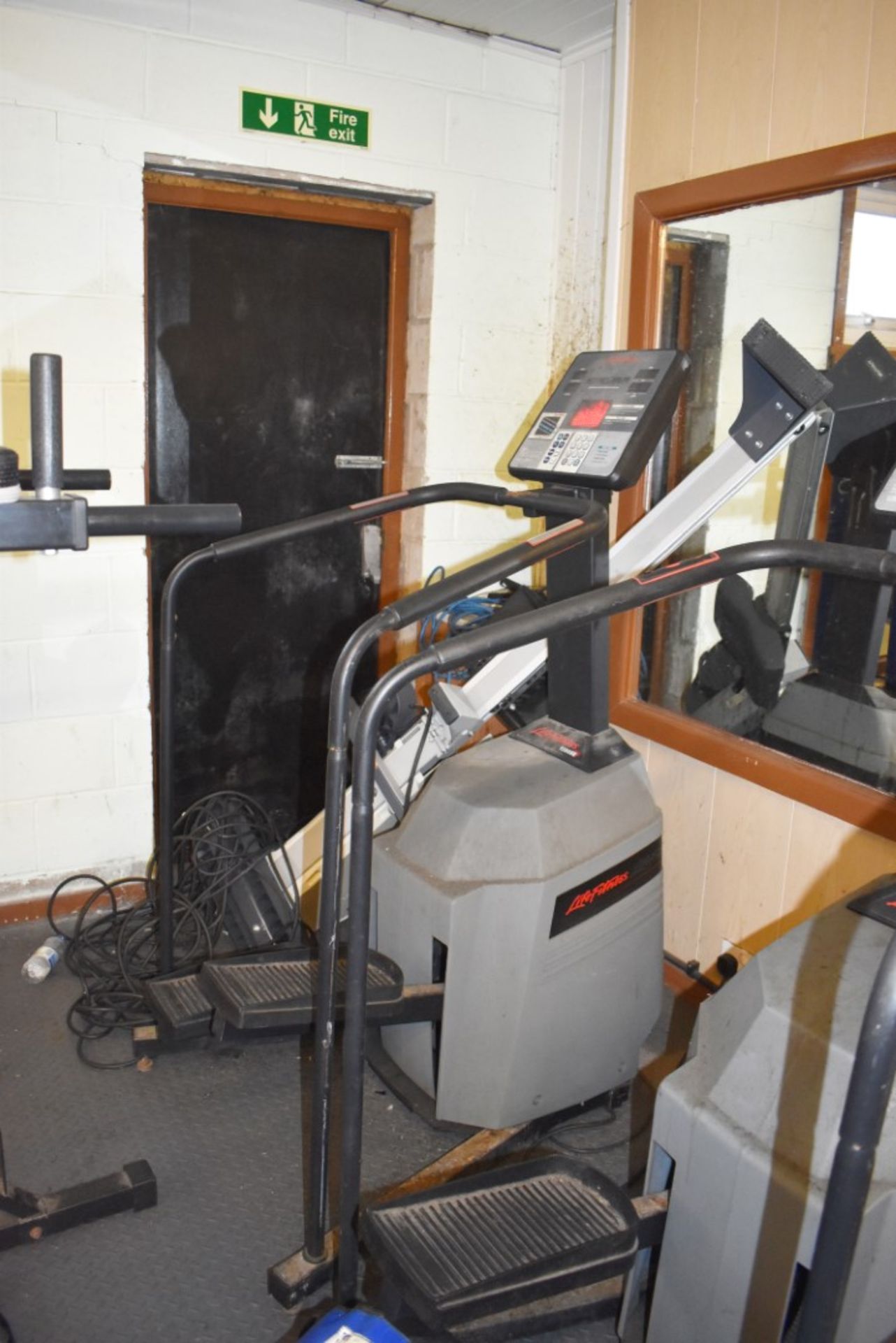 Contents of Bodybuilding and Strongman Gym - Includes Approx 30 Pieces of Gym Equipment, Floor Mats, - Image 69 of 95