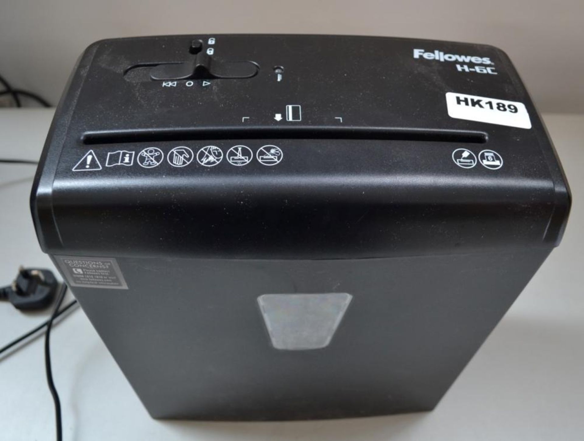 1 x Fellowes Powershred H-6C Sheet Cross Cut Personal Shredder- Ref HK189 - CL394 - Location: Altri - Image 2 of 4