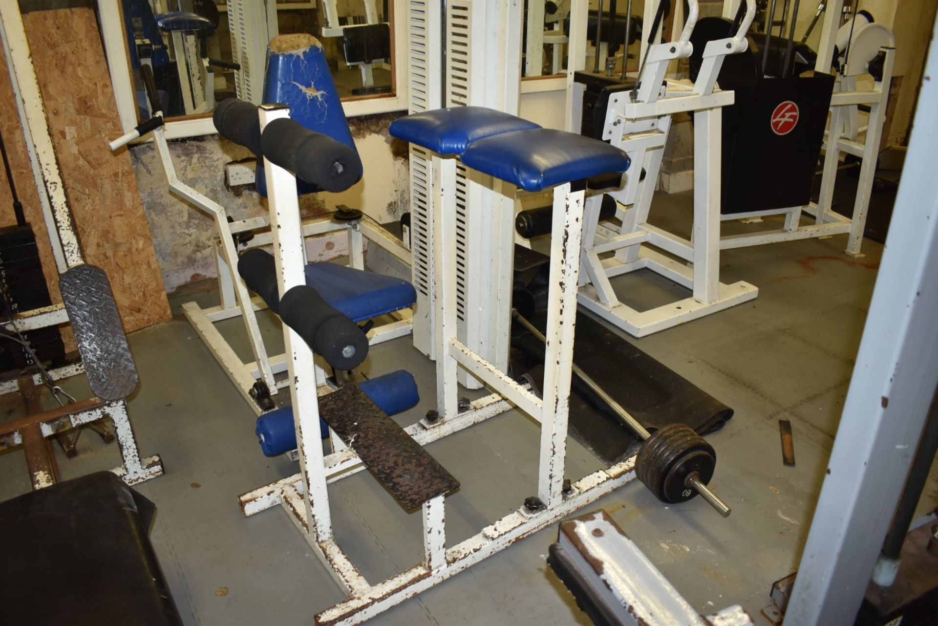 Contents of Bodybuilding and Strongman Gym - Includes Approx 30 Pieces of Gym Equipment, Floor Mats, - Image 49 of 95