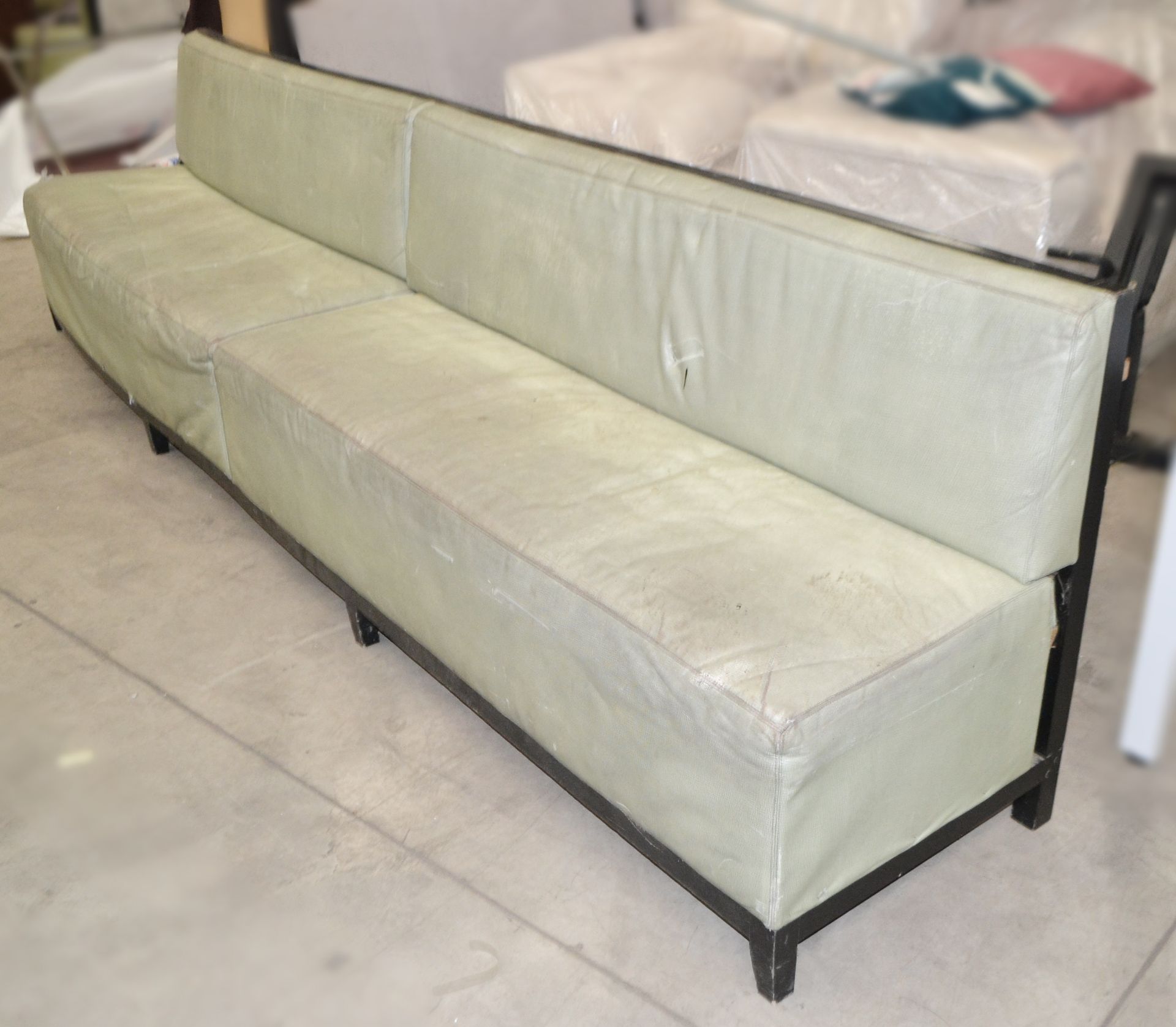 2 x Sections Of Curved Commercial Seating Upholstered In A Pale Green Faux Leather - Image 3 of 5
