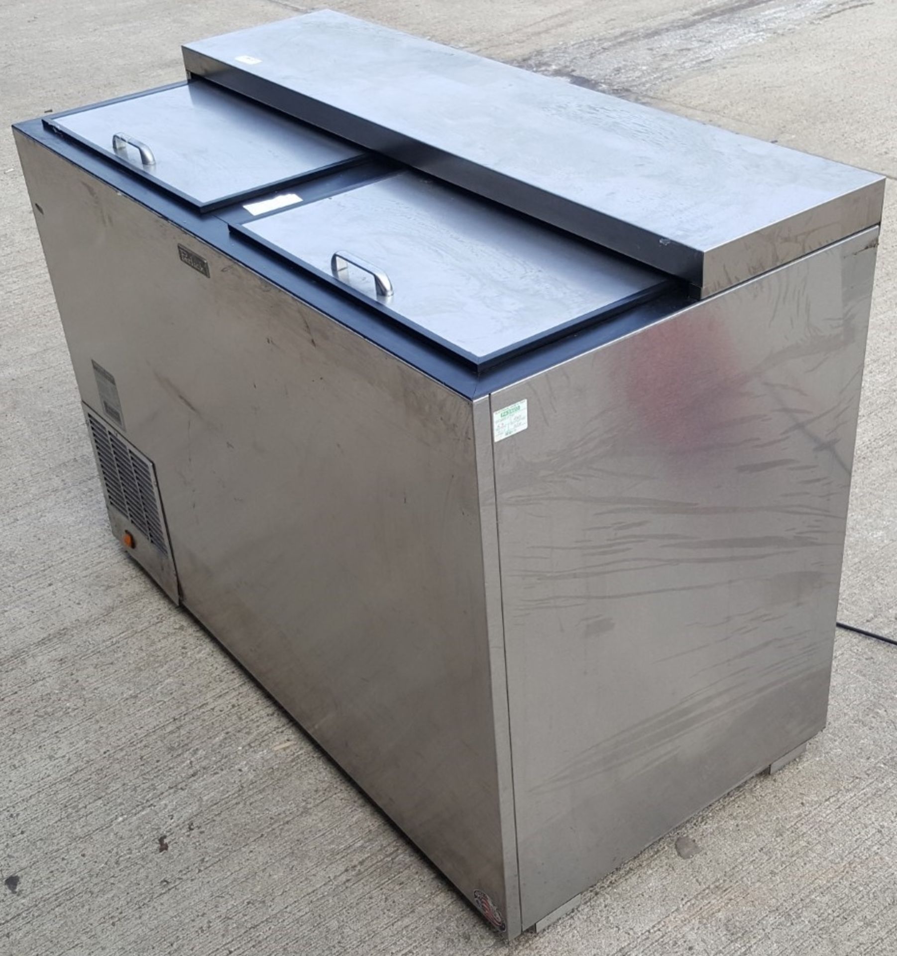 1 x Perlick FR48-230 Flat Top Stainless Steel Bottle Cooler Chiller - Ref CBU21 - CL350 - - Image 4 of 7