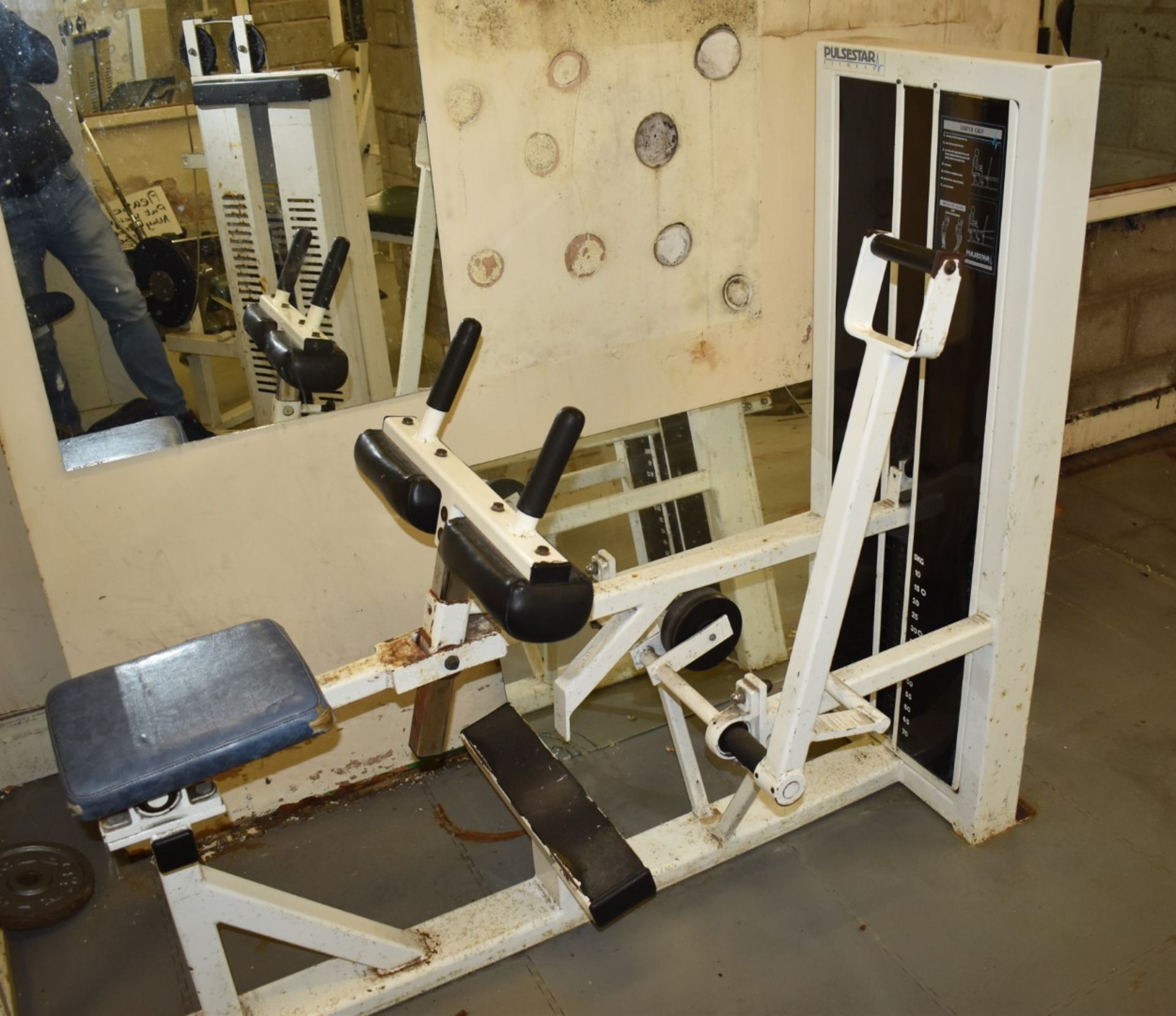 Contents of Bodybuilding and Strongman Gym - Includes Approx 30 Pieces of Gym Equipment, Floor Mats, - Image 39 of 95