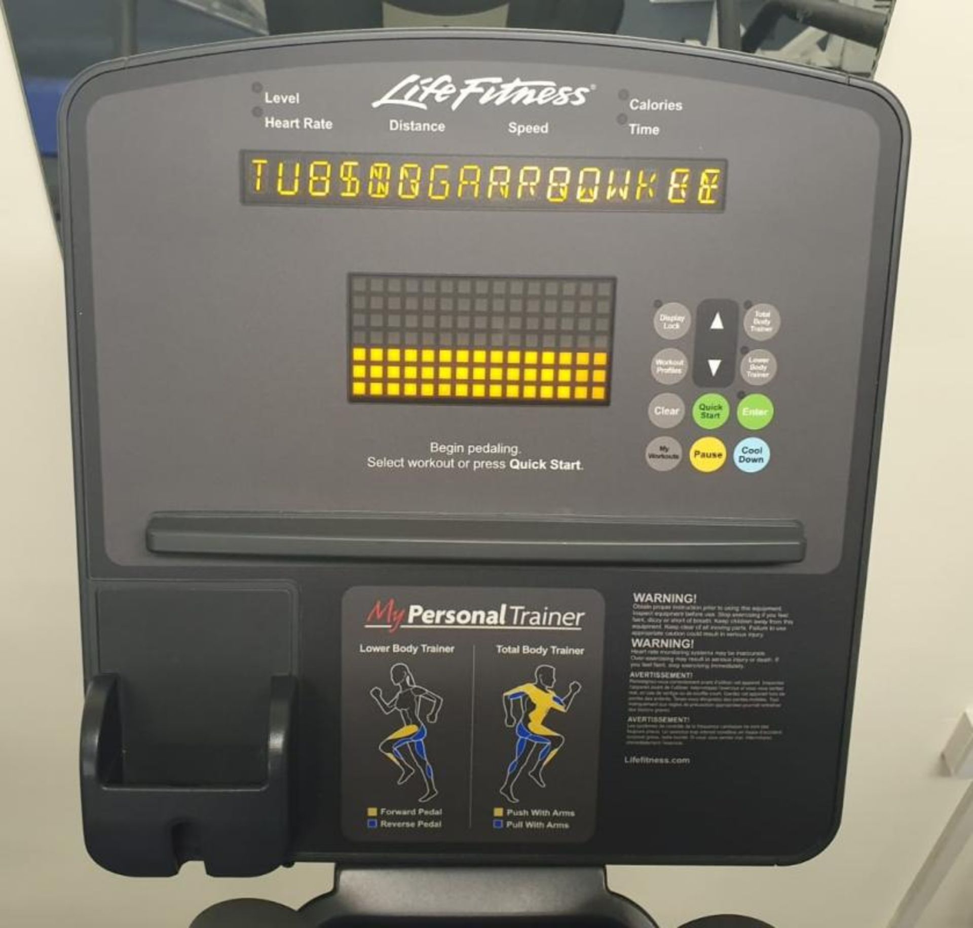 1 x Life Fitness My Personal Trainer Club Series Elliptical Cross Trainer - Professional Gym / Sport - Image 3 of 11