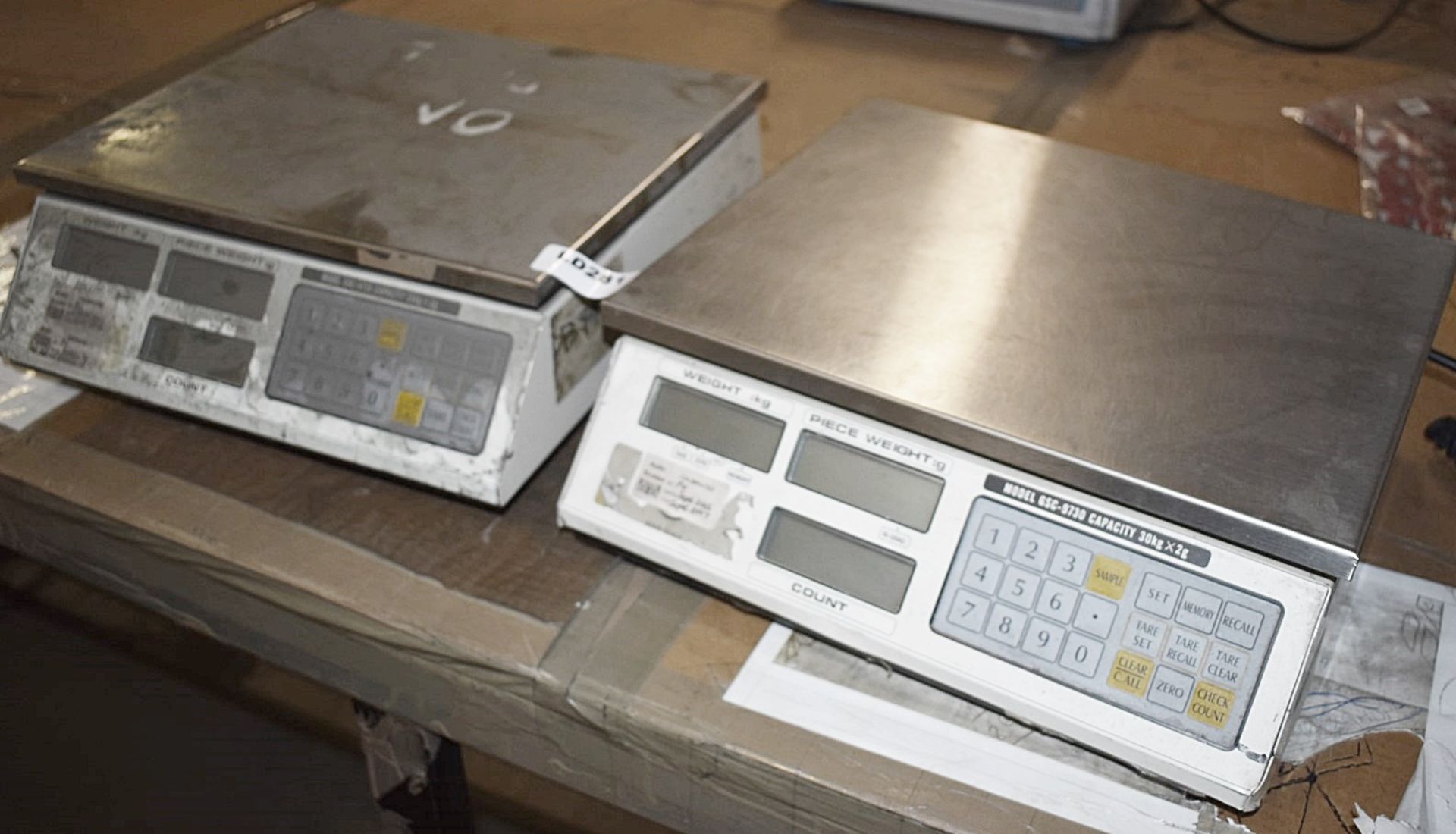 2 x Sets Of Electronic Weighing Scales With Stainless Steel Platforms - mODEL gsc-9730 - 30KG