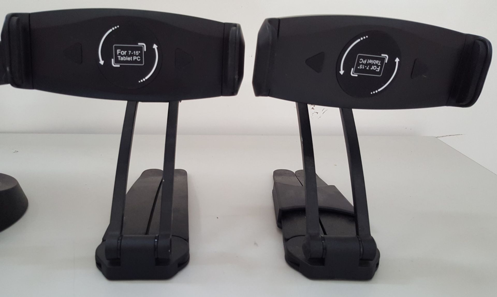 4 x Various Car Dashboard Tablet Holders - Ref CBU17 - Image 4 of 4