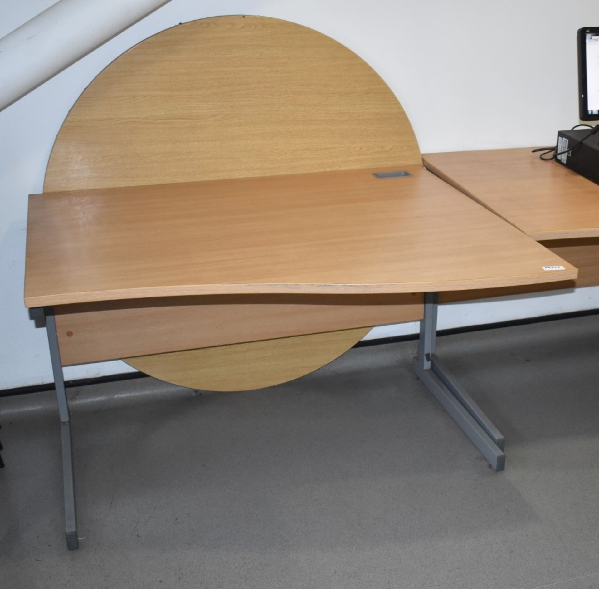 4 x Wave Computer Office Desks in Beech - 120cm Wide - Ref FE214 CT - CL480 - Location: Nottingham - Image 2 of 4