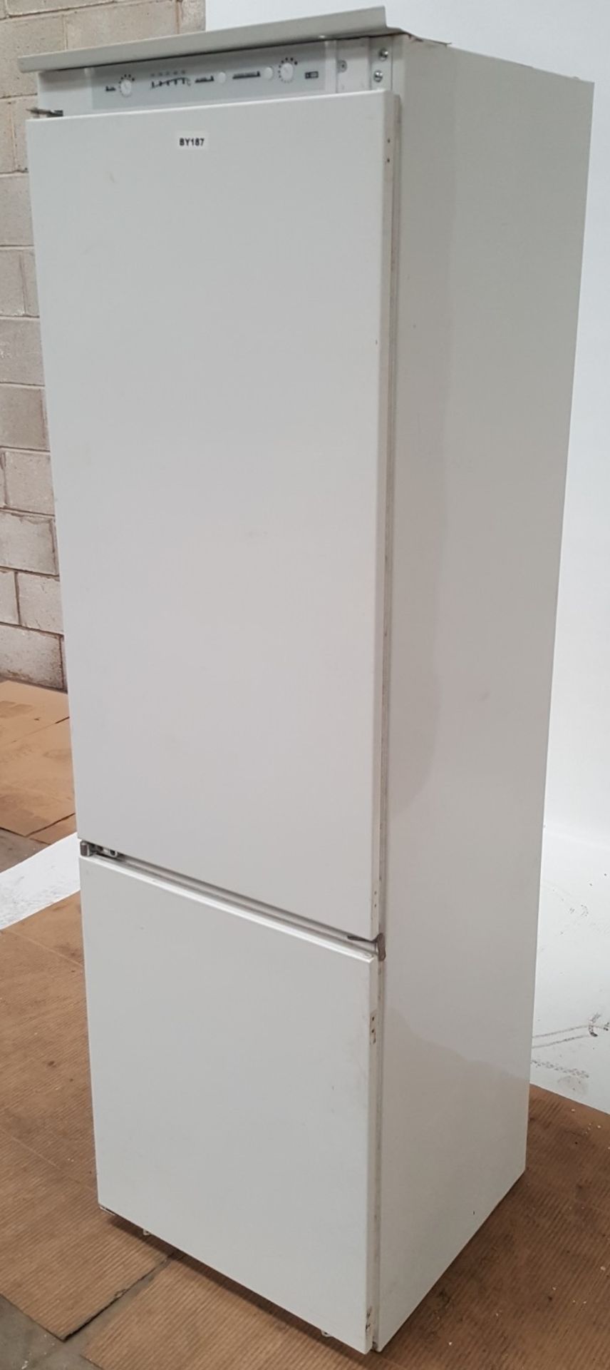 1 x Prima Integrated 70/30 Frost Free Fridge Freezer LPR472A1 - Ref BY187 - Image 4 of 6