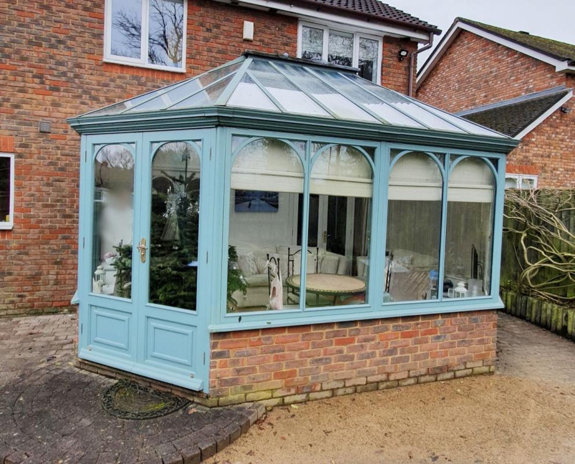 1 x Bespoke Amdega Conservatory in Eryngium Blue Satin with Imported Canadian Western Red Cedarwood - Image 3 of 30