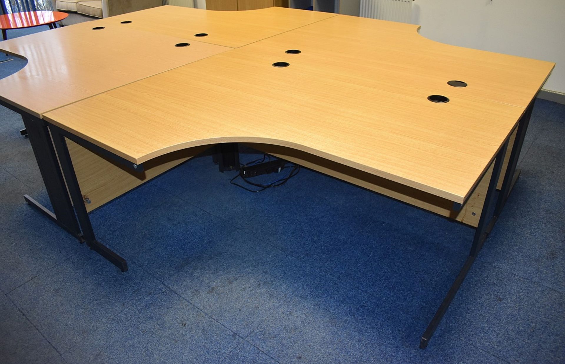 4 x Office Desks With Light Wood Finish - Includes Left and Right Hand - 160 x 120 cms - Ref FE245 - Image 2 of 2