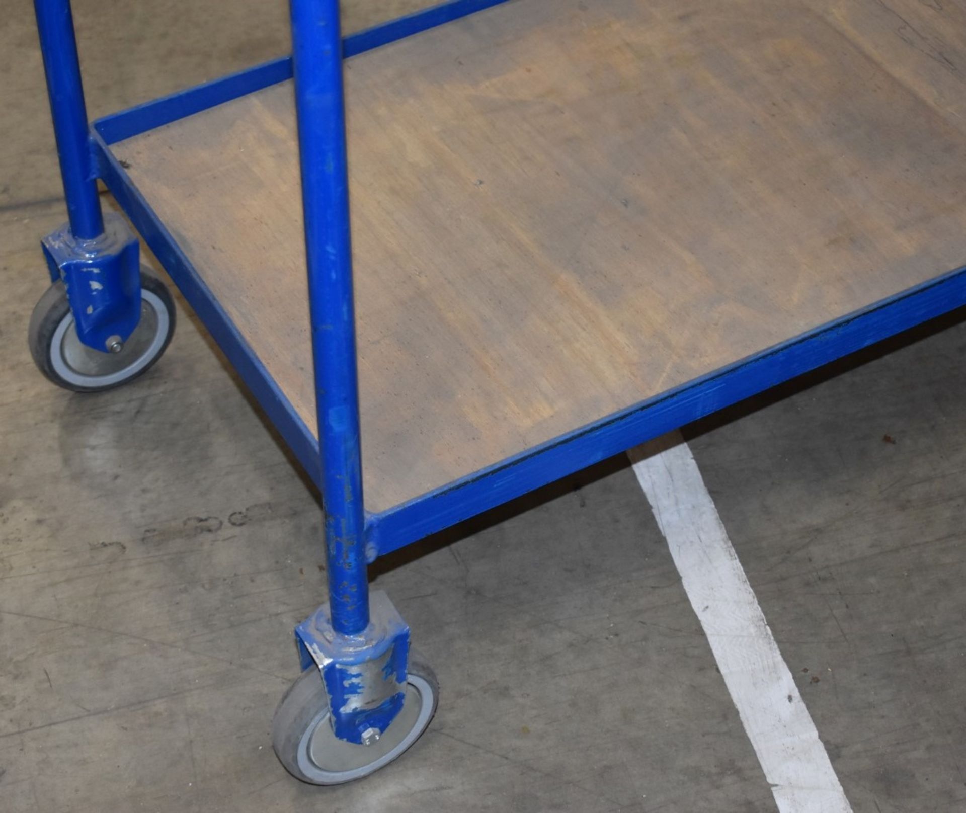 1 x Warehouse Trolley With Integrated Step Ladder - H93 x W174 x D46 cms - Ref FE191 WH - CL480 - - Image 4 of 5