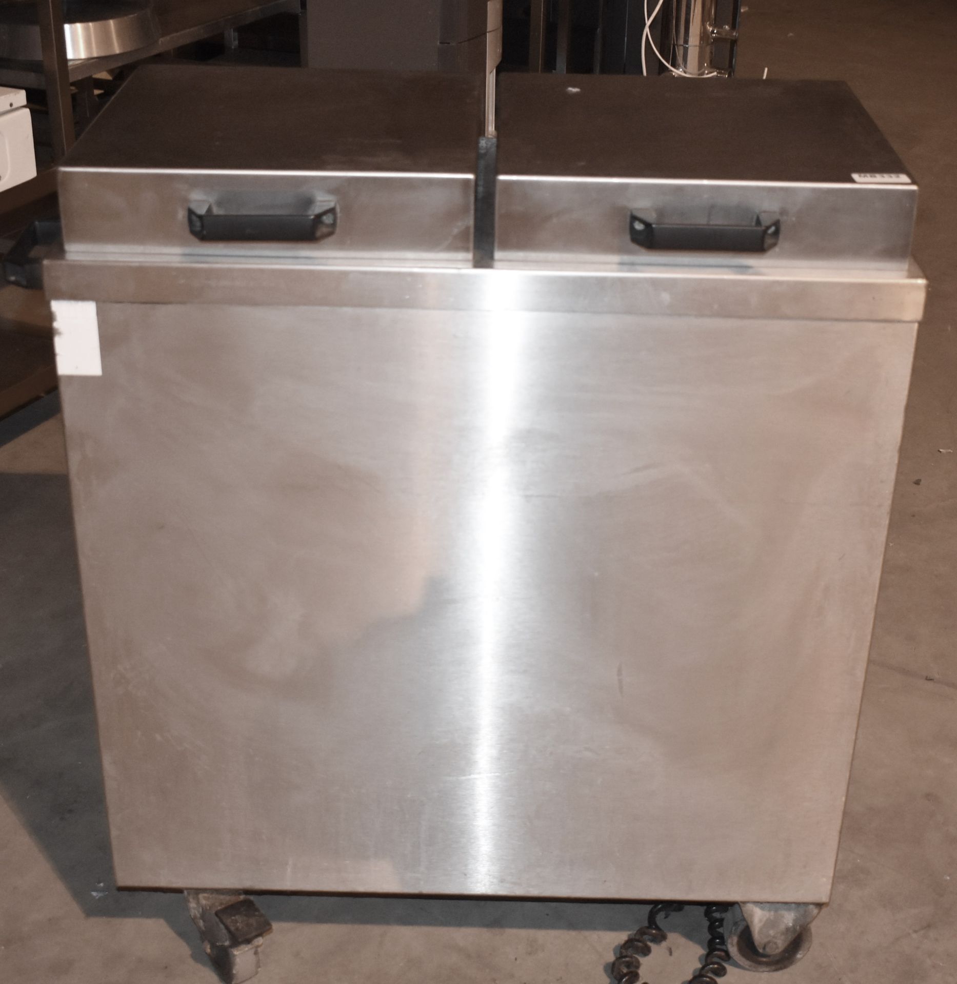 1 x Stainless Steel Twin Chamber Mobile Plate Warmer With Chamber Lids - Approx 280 Plate Capacity - - Image 3 of 7