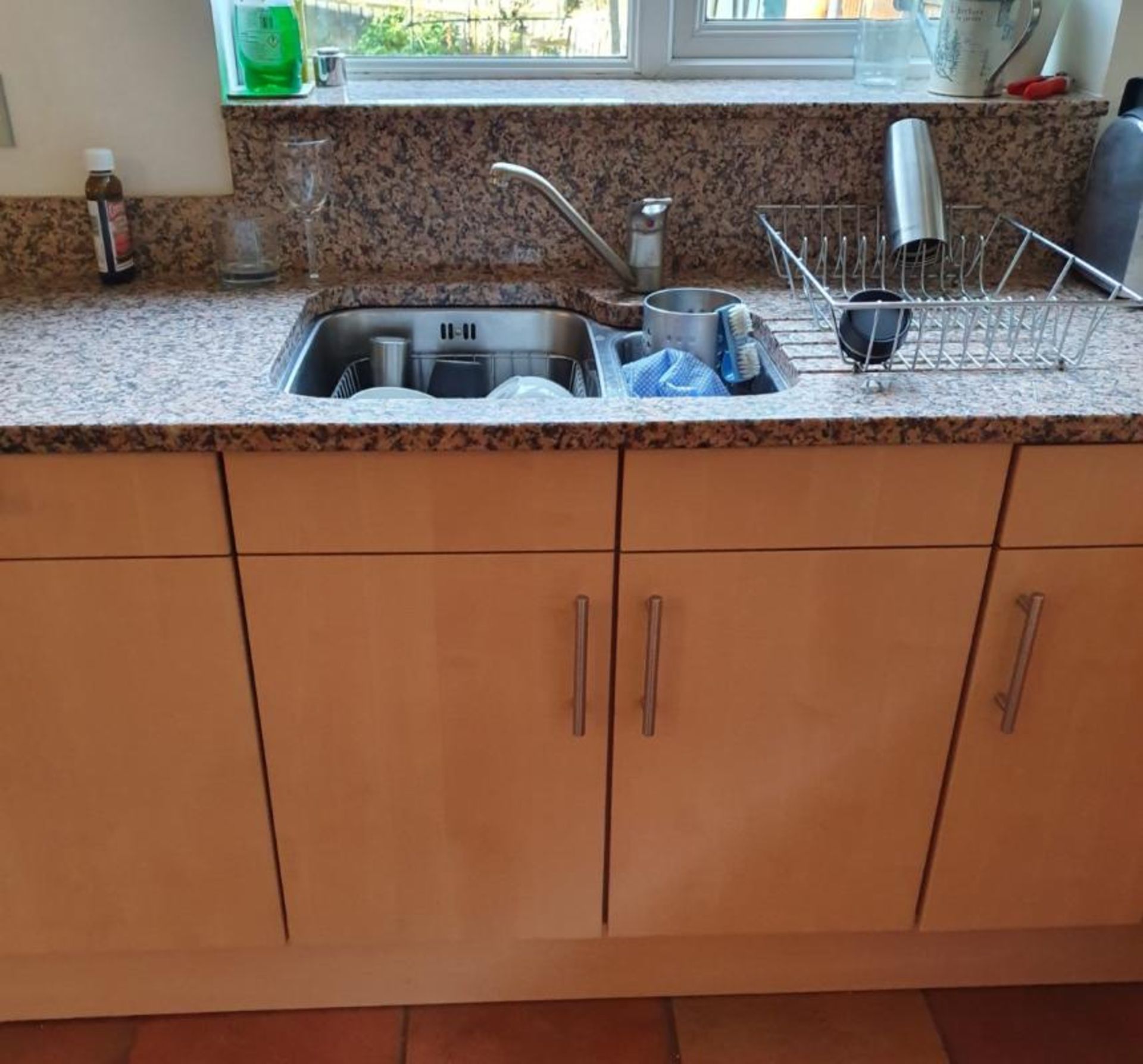 1 x Bespoke 4-Part SieMatic Fitted Kitchen Finished In Wood with Granite Worktops - CL473 - Location - Image 5 of 30