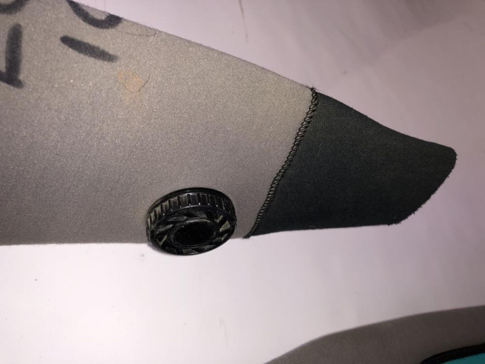 1 x Full Grey and Turquoise Wetsuit - Ref: NS361 - CL349 - Location: Altrincham WA14 - Image 4 of 8