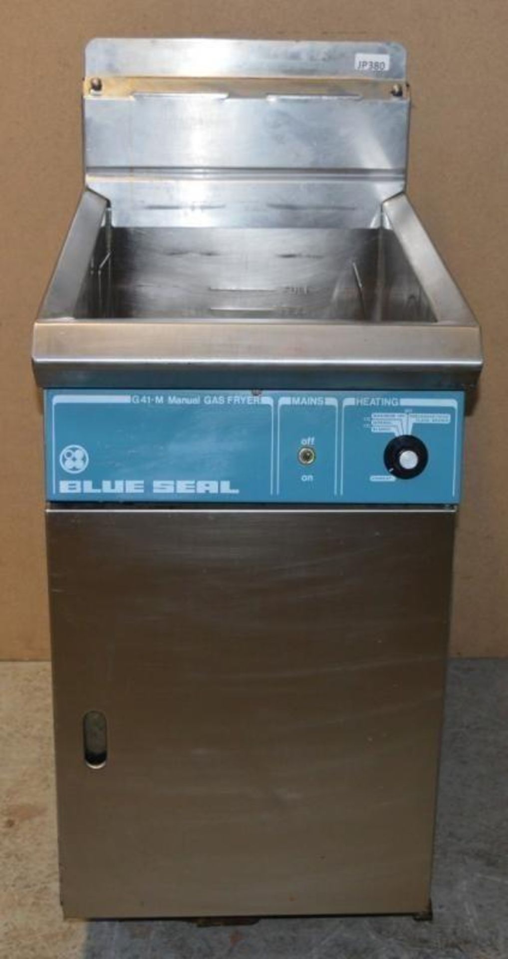 1 x Blue Seal G41-M Manual Single Tank Gas Fryer - H112 x W48 x D81 cms - CL232 - Ref JP380 - Locati - Image 6 of 6