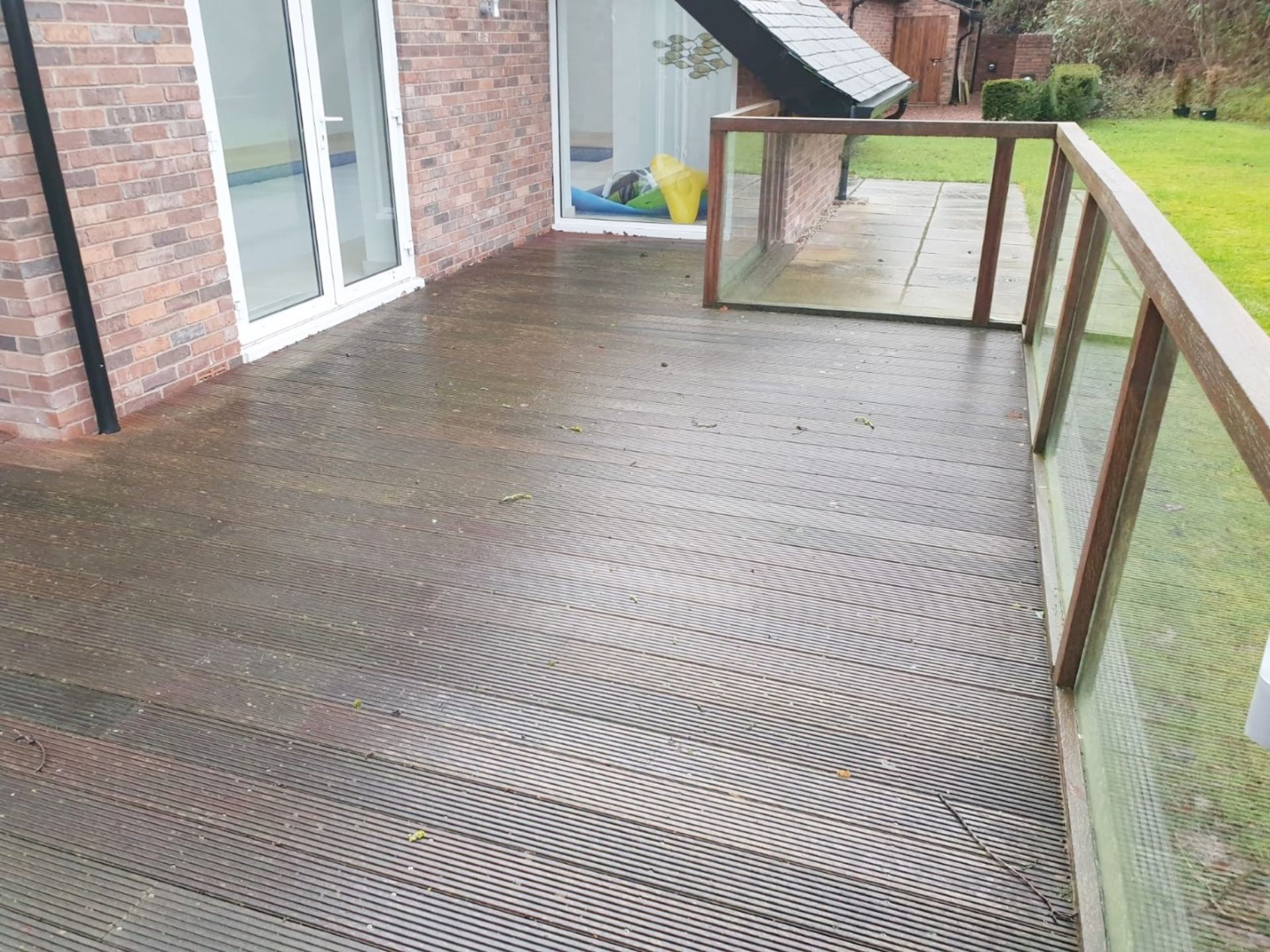 Large Quantity Of Outdoor Timber Decking & Glazed Balustrade - CL487 - Location: Wigan WN1 *NO VAT* - Image 12 of 21