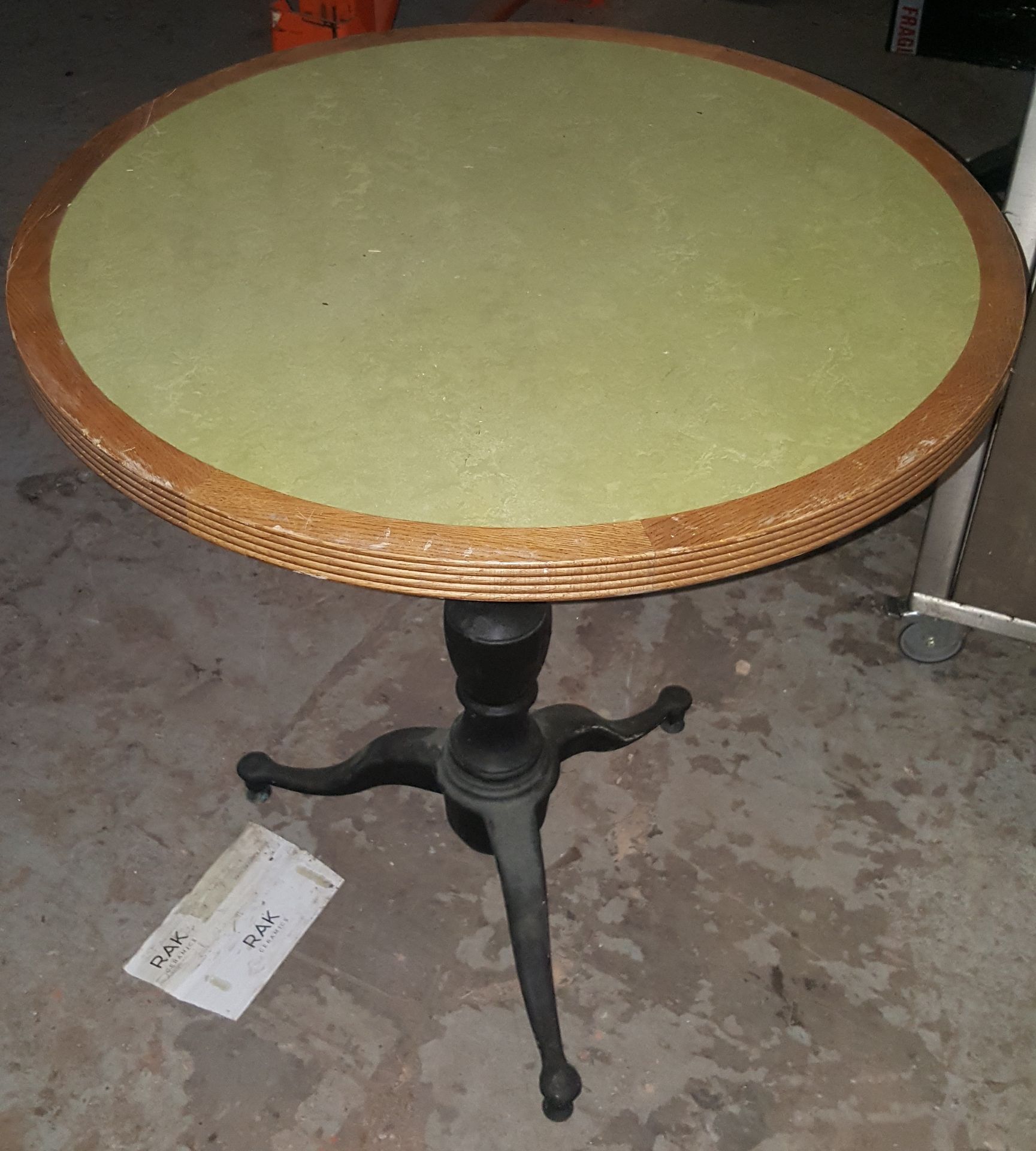 3 x Assorted Restaurant Tables With Green Top Finish & Three-Legged Base - REF:CO001 - CL011 - Image 4 of 9